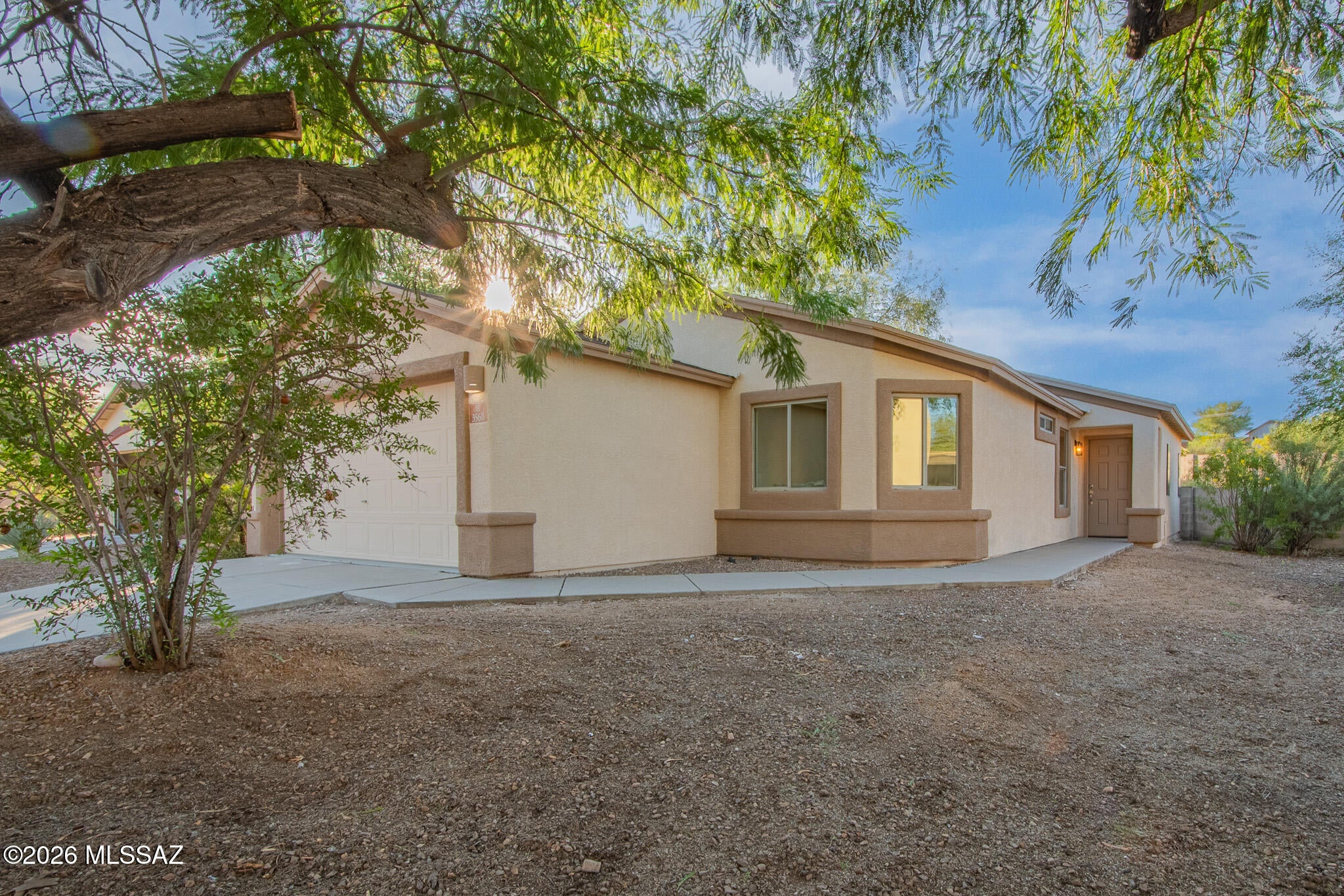 3560 W Fenton Way