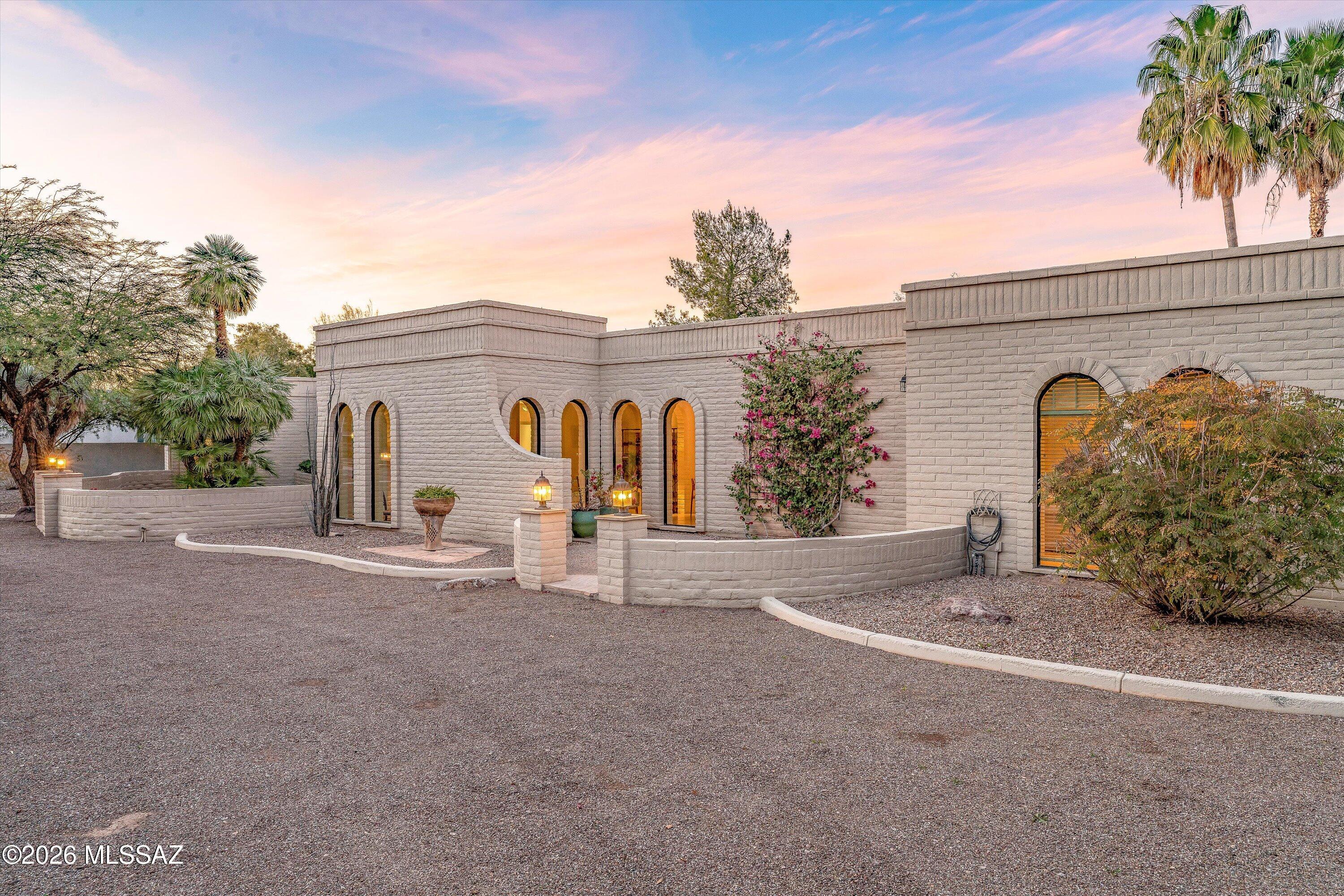 6001 E San Marino Drive