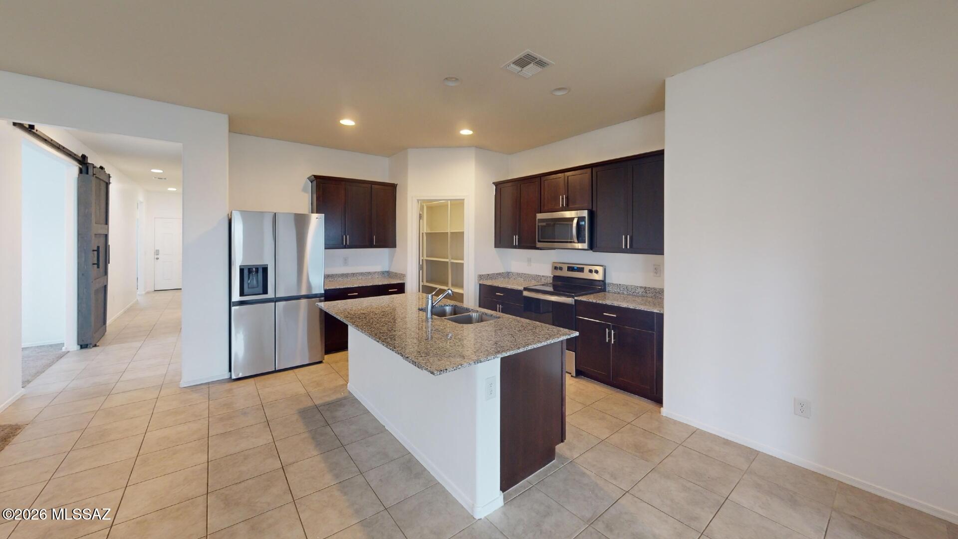 Entrada La Coraza - Residential Lease