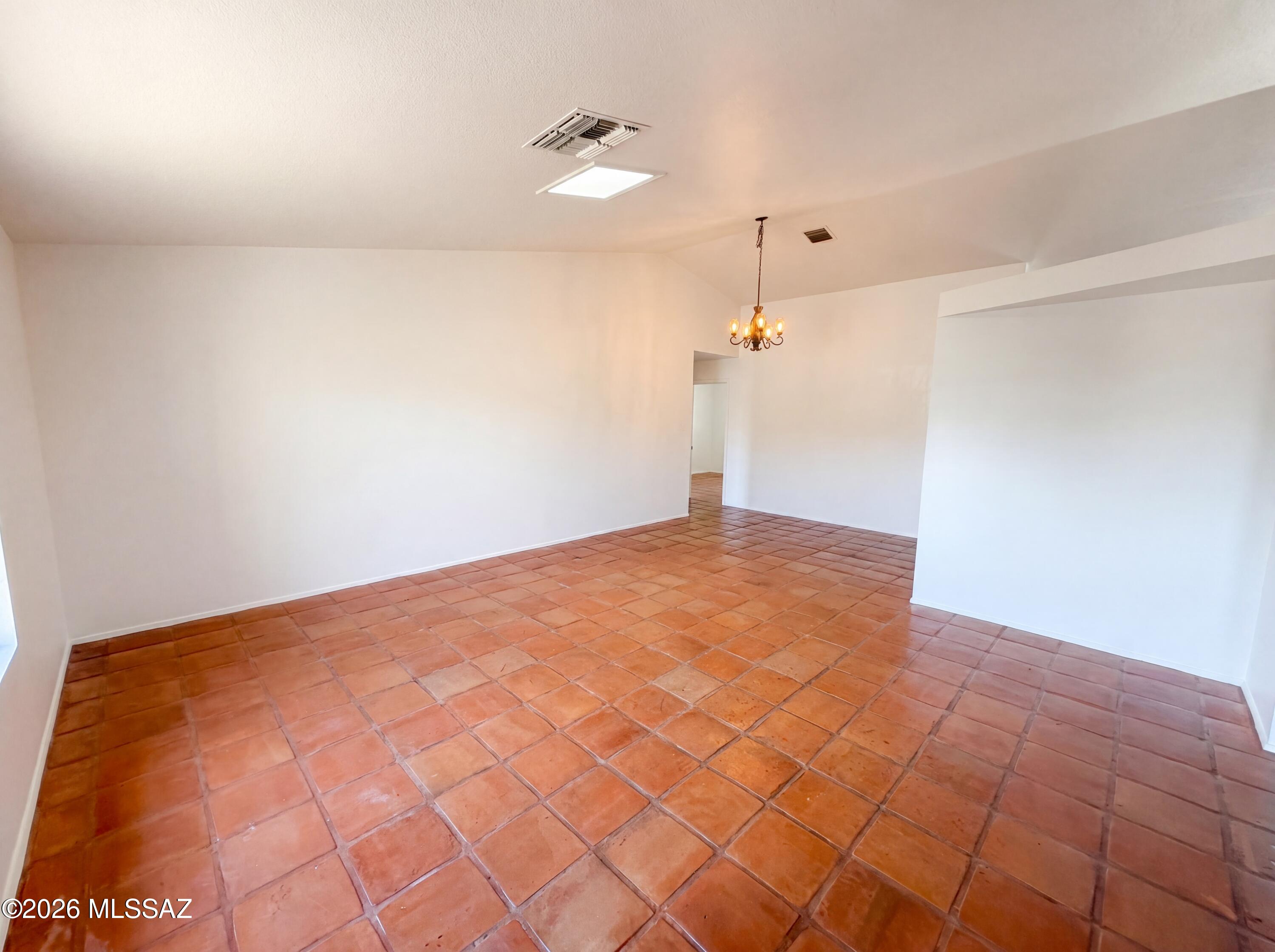 Linda Vista Terrace(1-102) - Residential