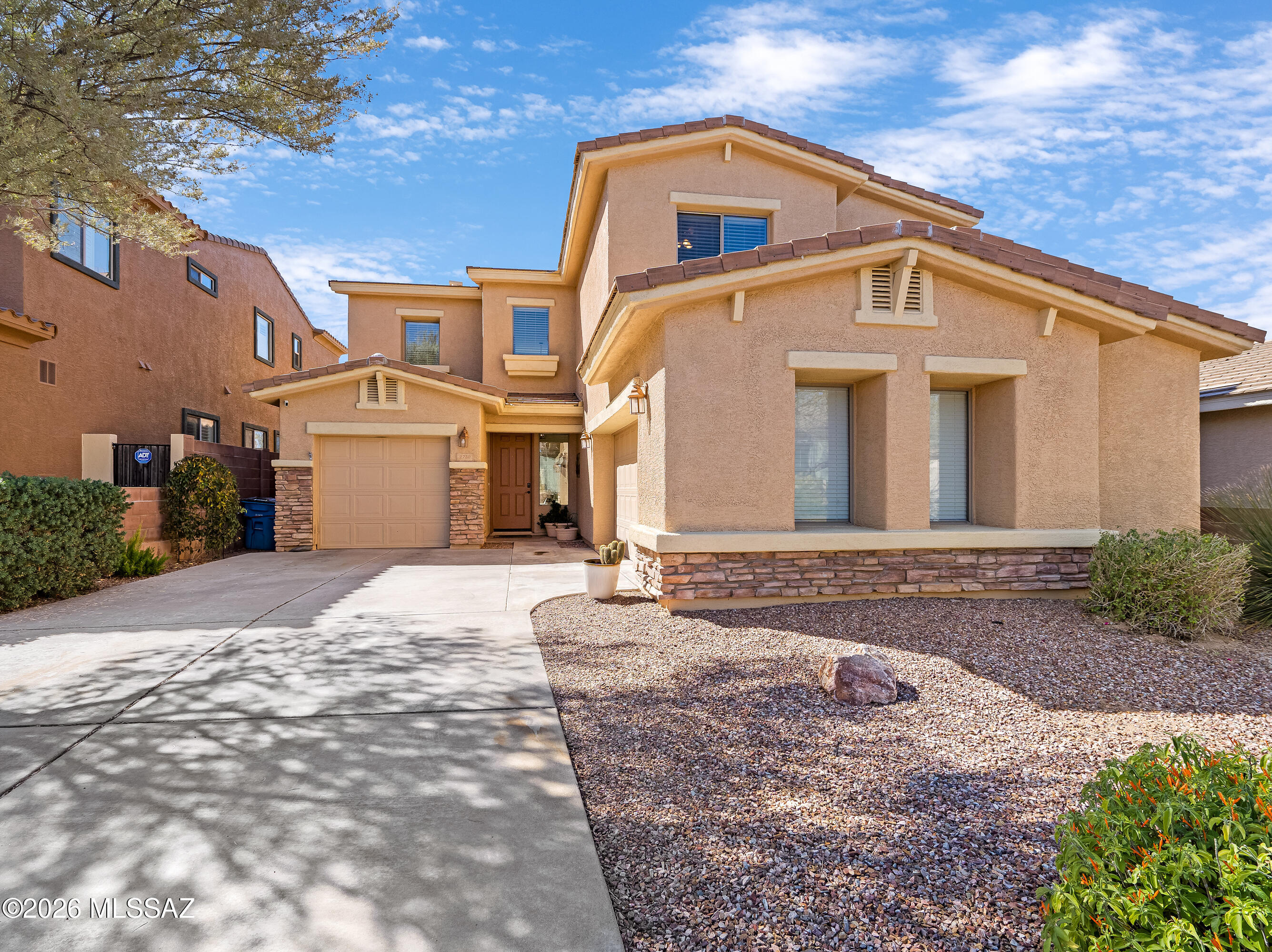 2730 E Scenic Overlook Place