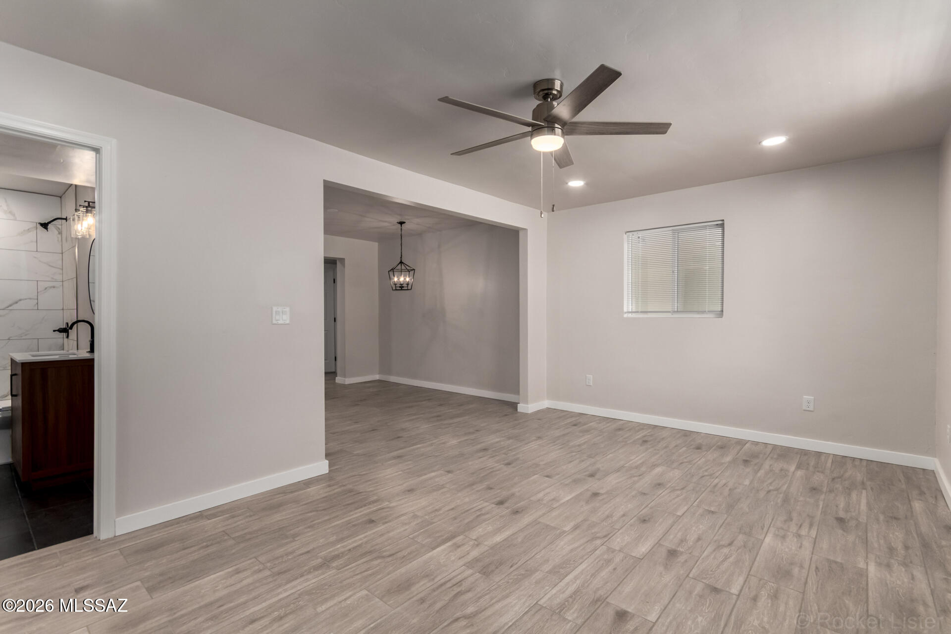 709 W Santa Paula Street