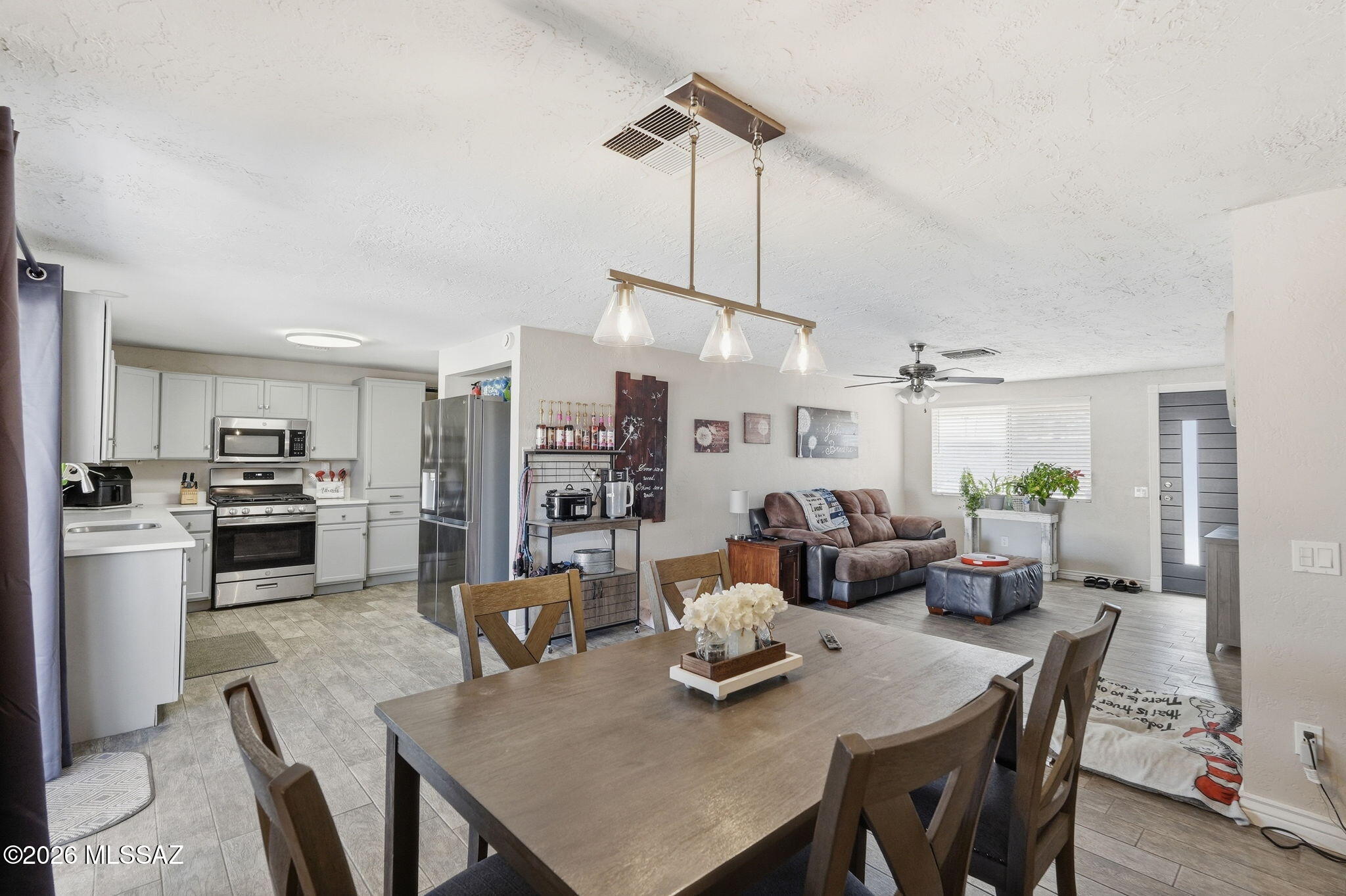 Casas Del Oeste (233-280) - Residential