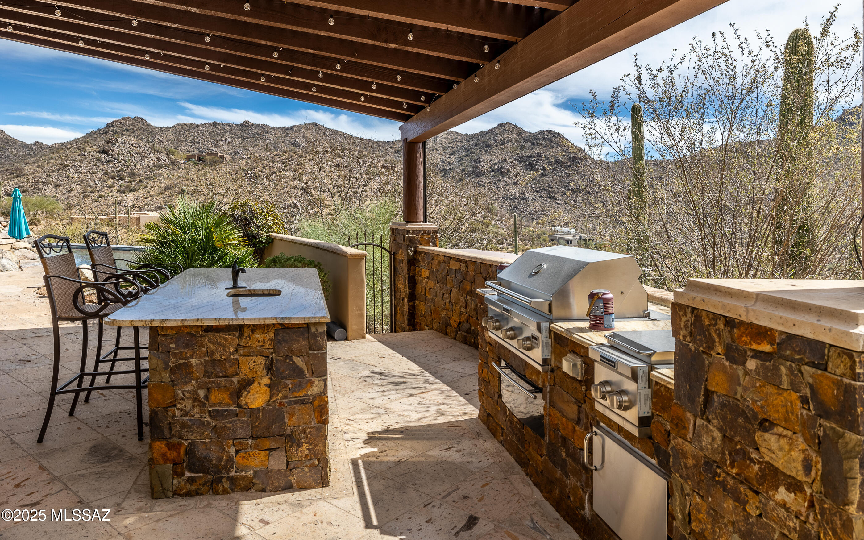 Canyon Pass At Dove Mountain - Residential