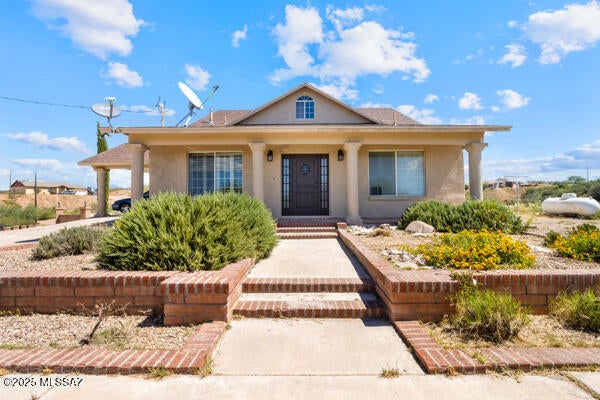 215 Toltec Court