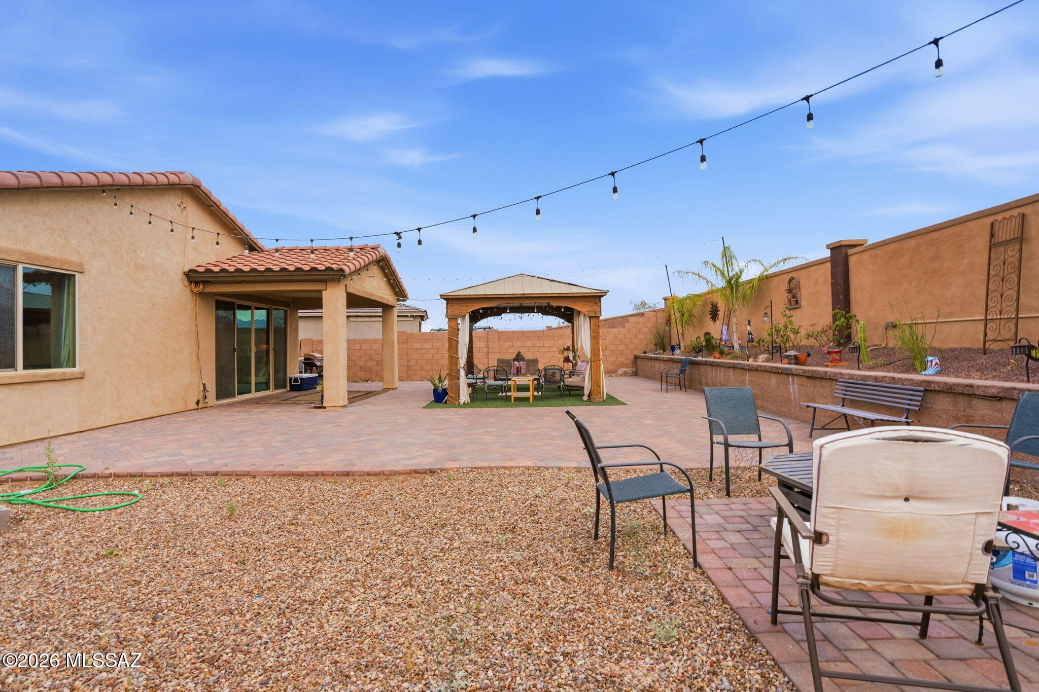 Entrada Del Rio - Residential