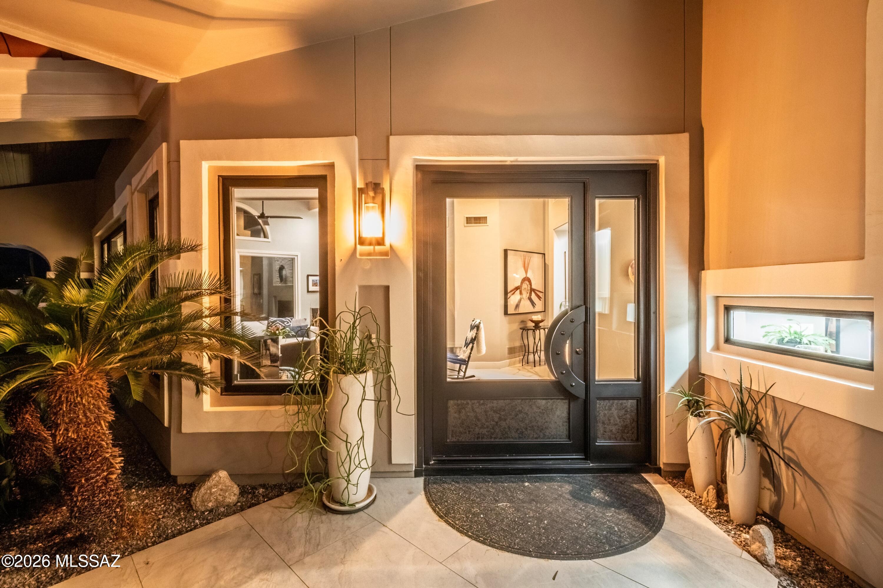 4050 N Circulo Manzanillo