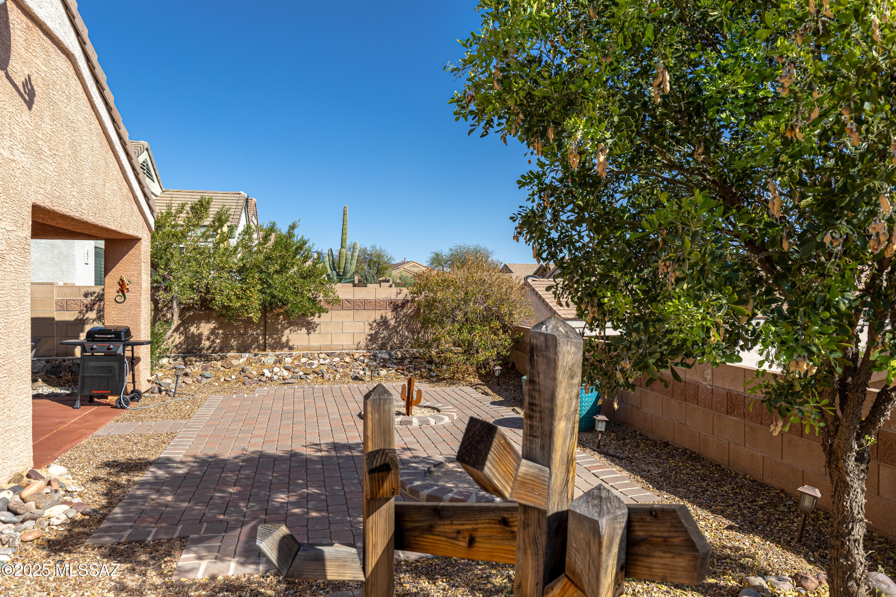 5357 W Eagle Claws Court