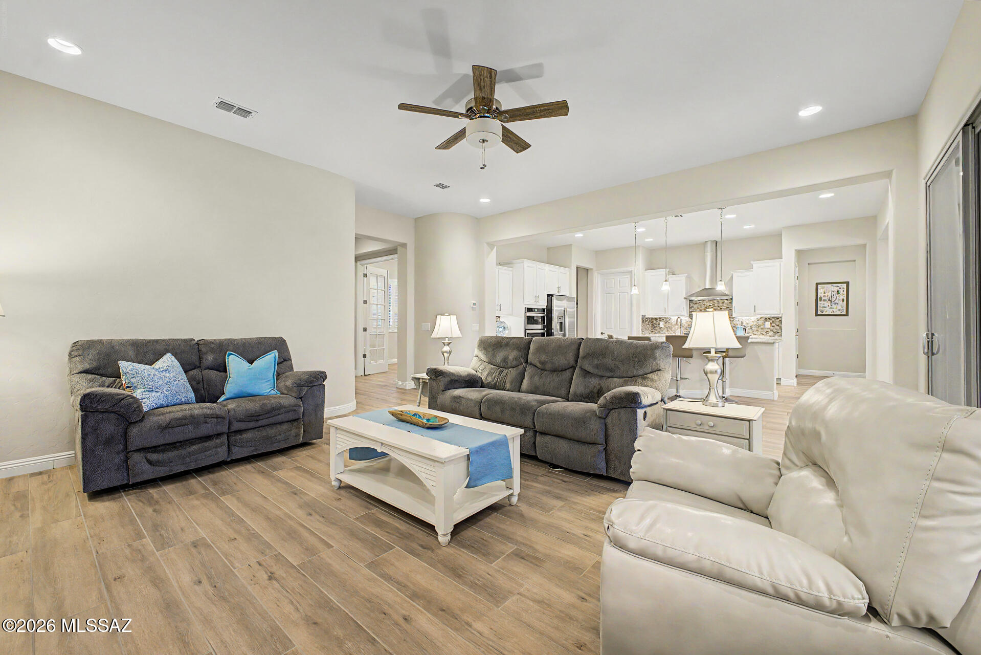 Del Webb At Dove Mountain VI - Residential