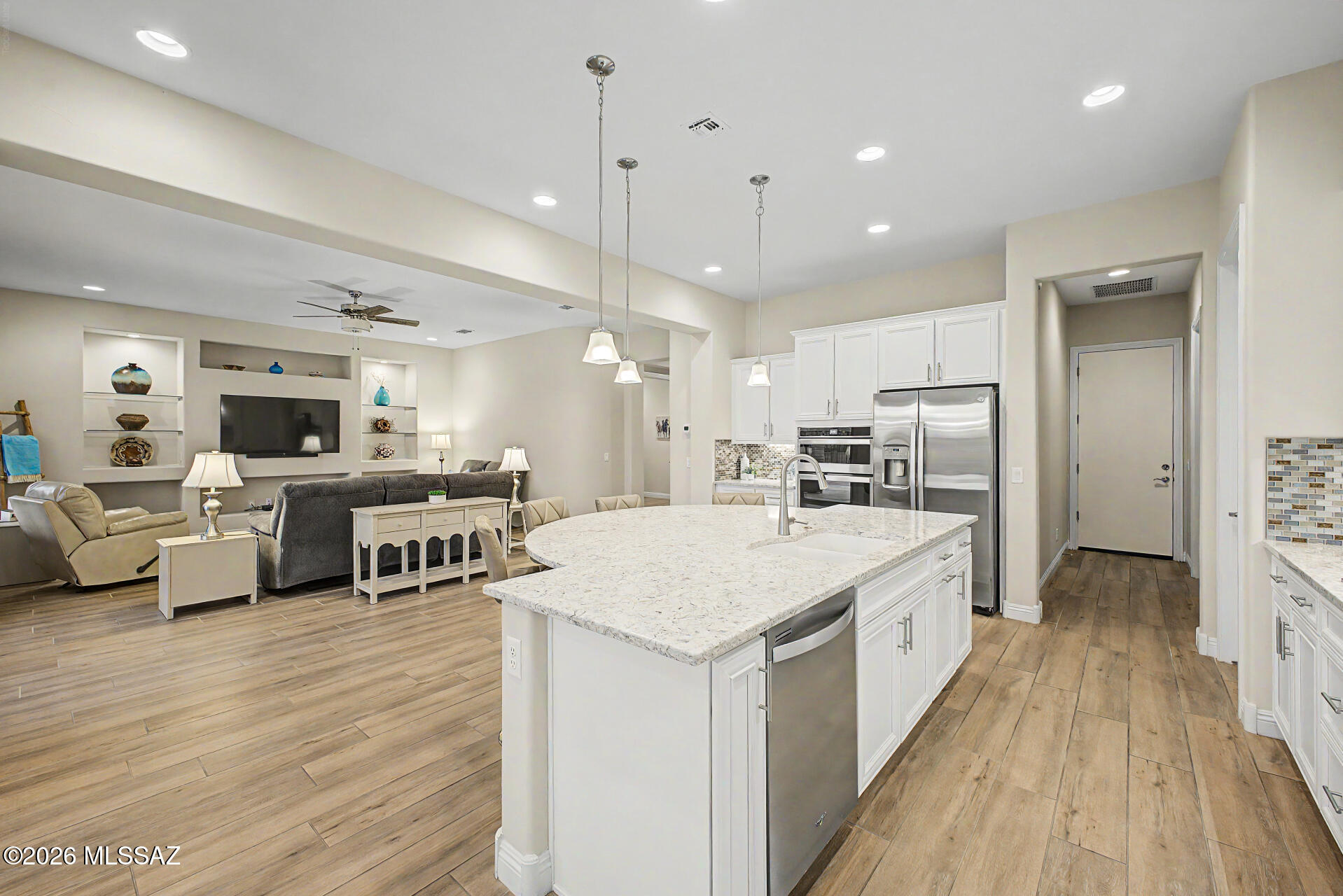 Del Webb At Dove Mountain VI - Residential