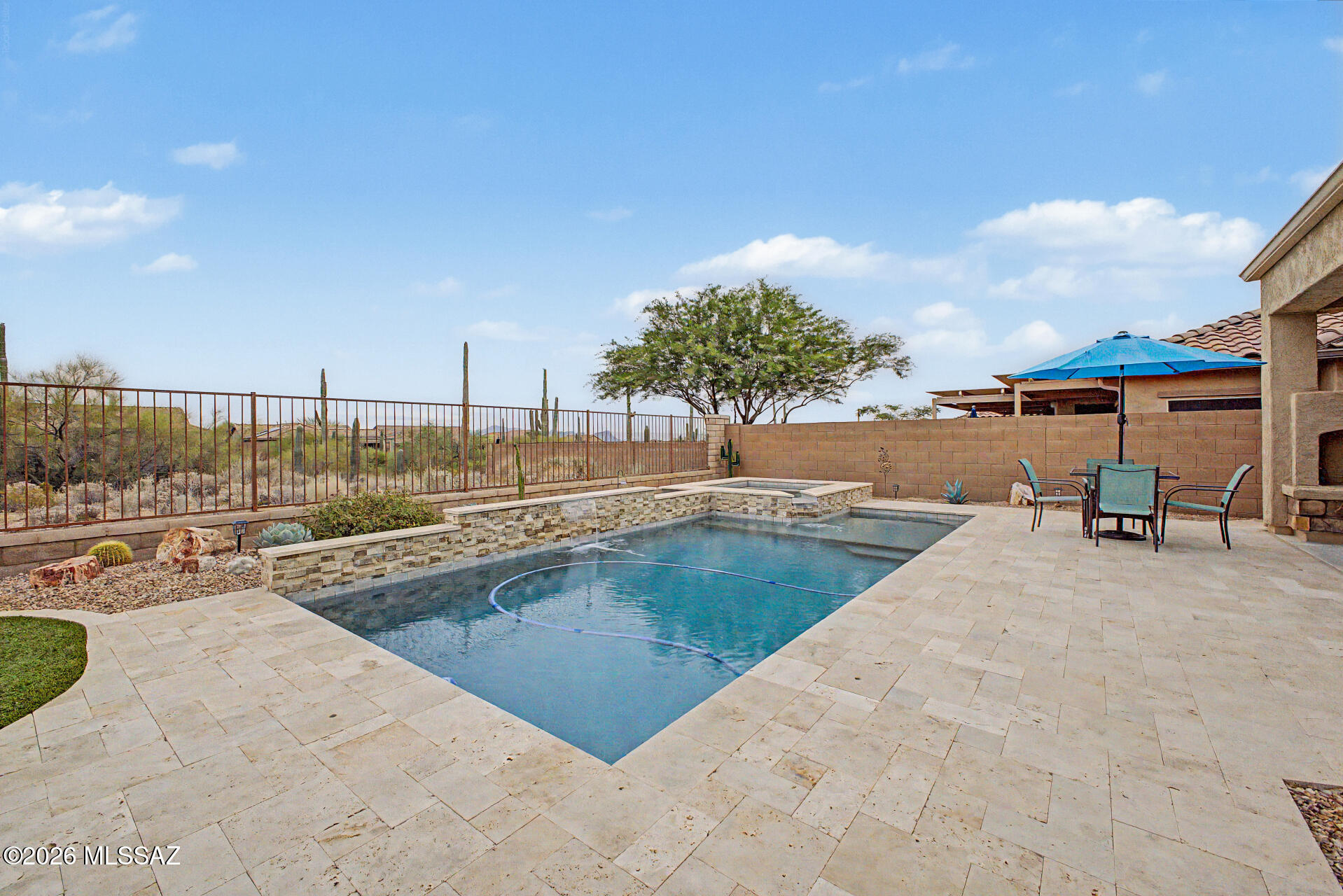Del Webb At Dove Mountain VI - Residential