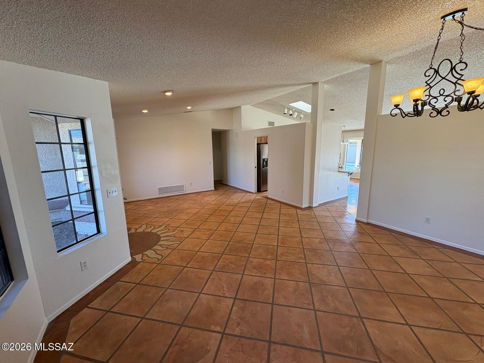 6070 S Oyama Drive