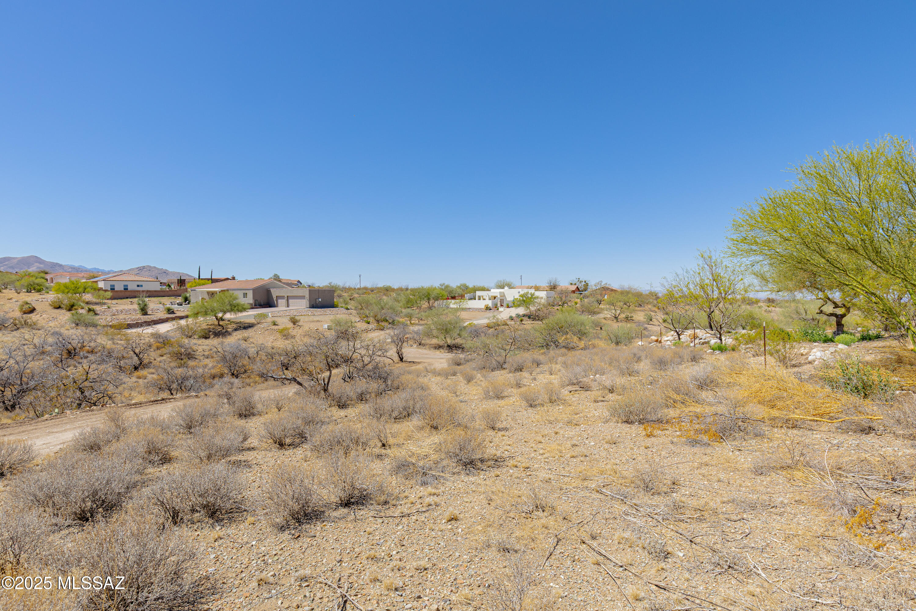 New Tucson Unit NO. 25 - Land