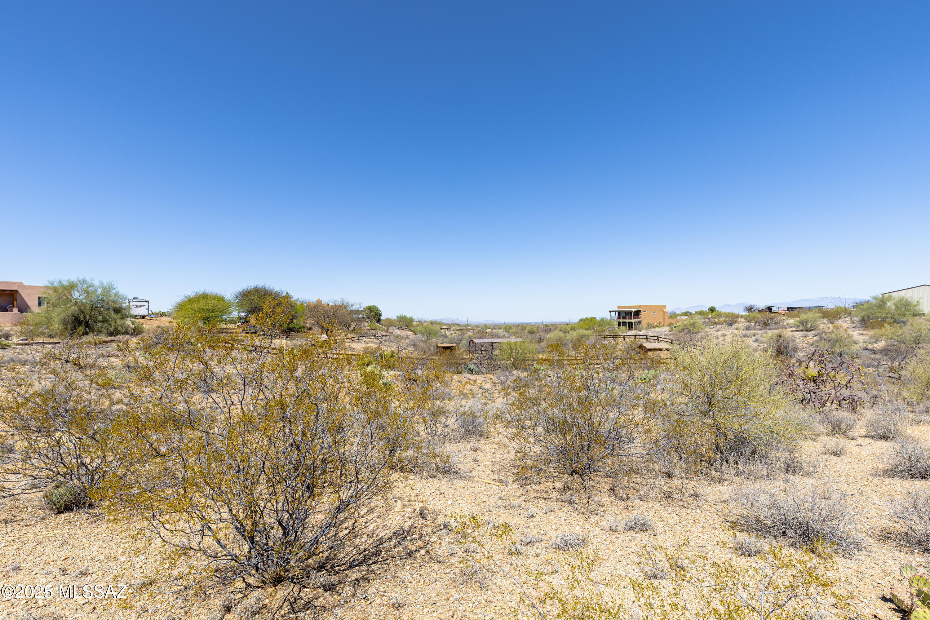 New Tucson Unit NO. 25 - Land