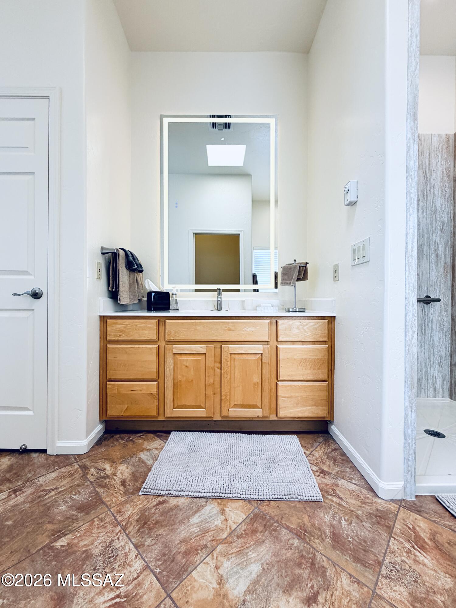 Carmel Pointe (1-104) - Residential Lease