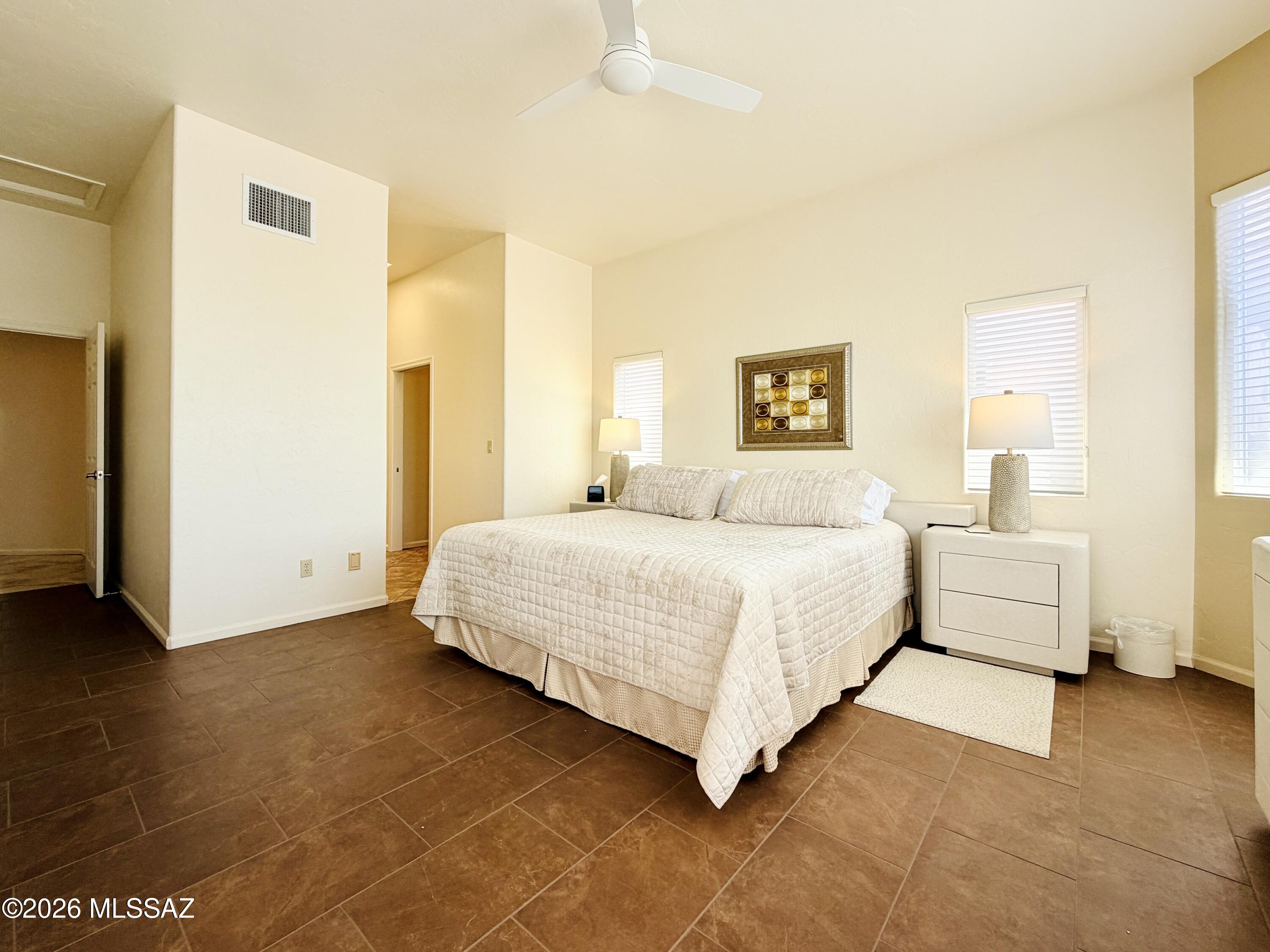Carmel Pointe (1-104) - Residential Lease