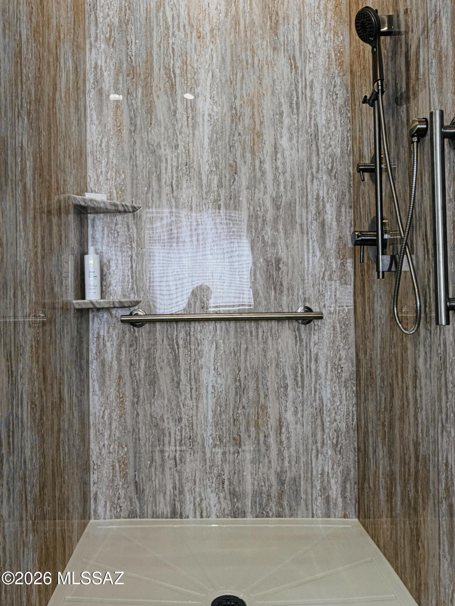 Carmel Pointe (1-104) - Residential Lease