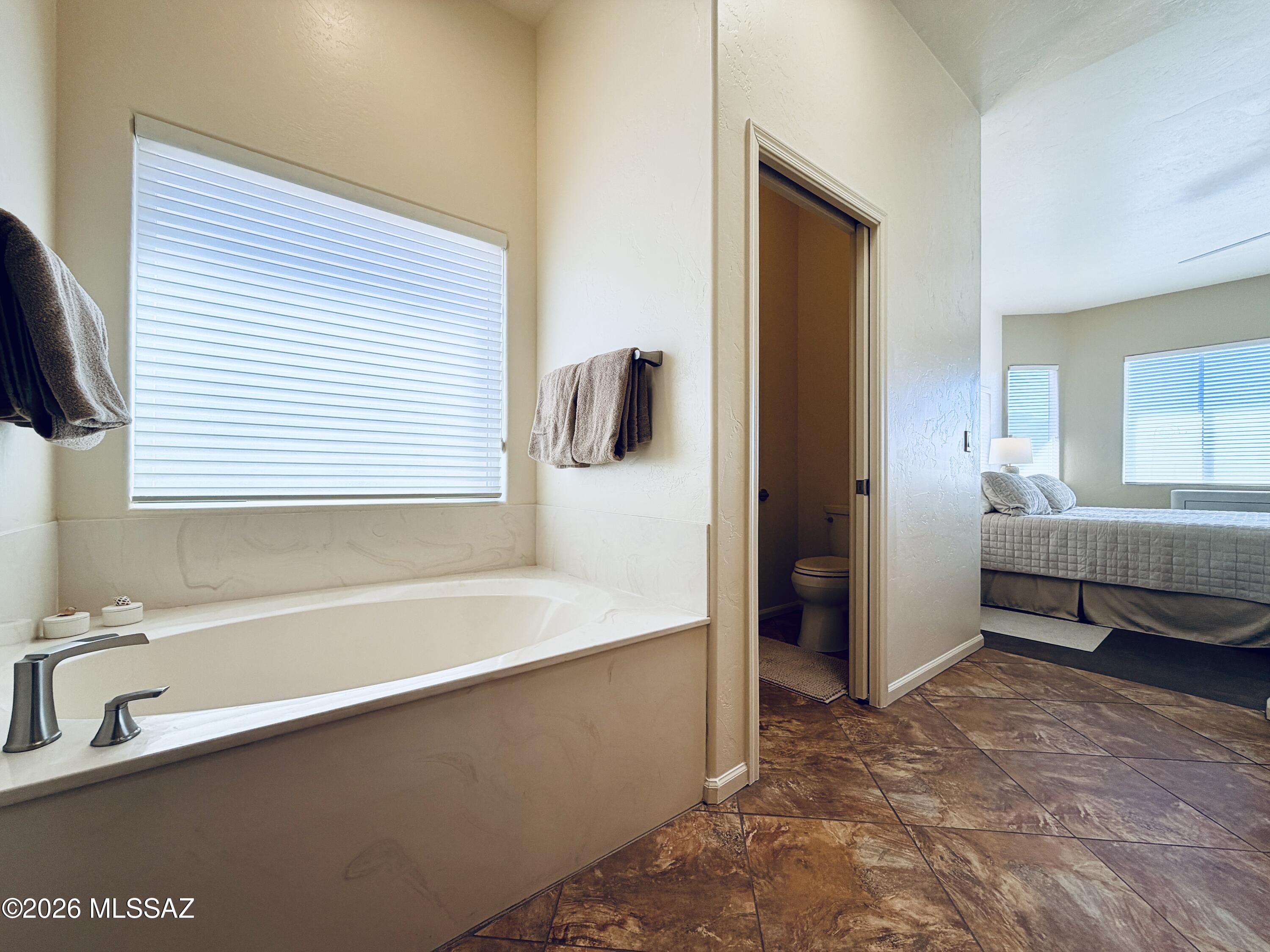 Carmel Pointe (1-104) - Residential Lease