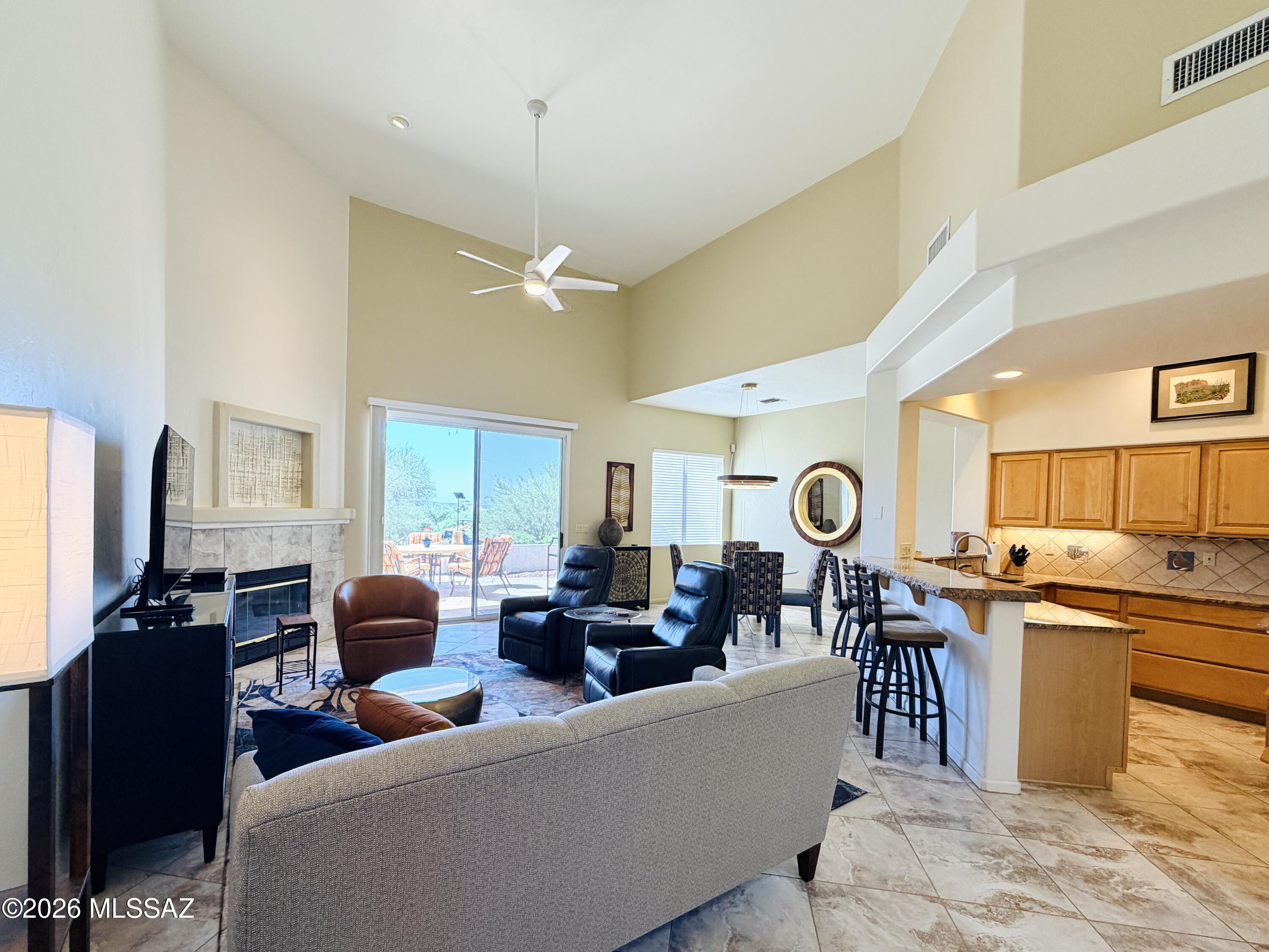 Carmel Pointe (1-104) - Residential Lease