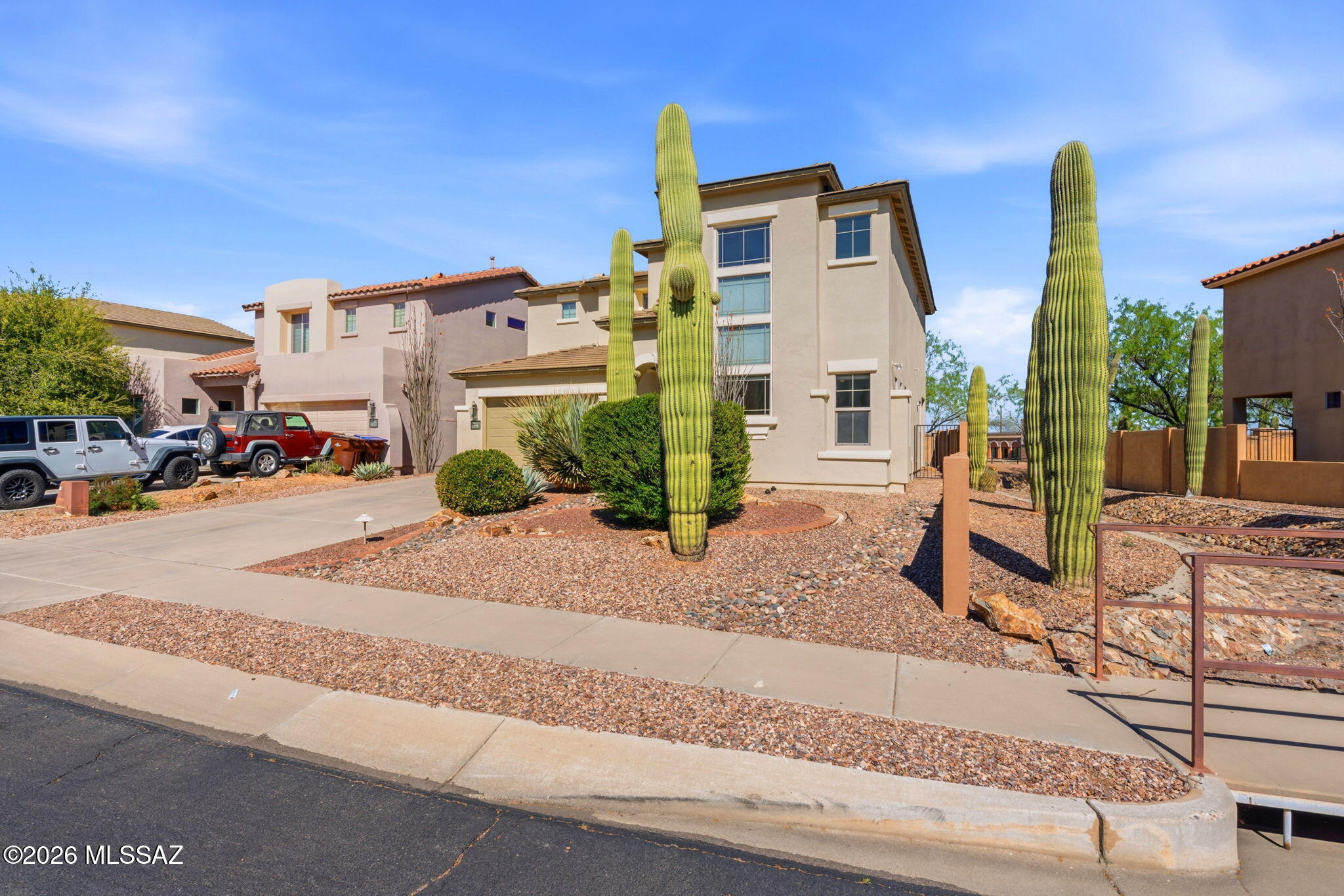 179 E Camino Del Abeto