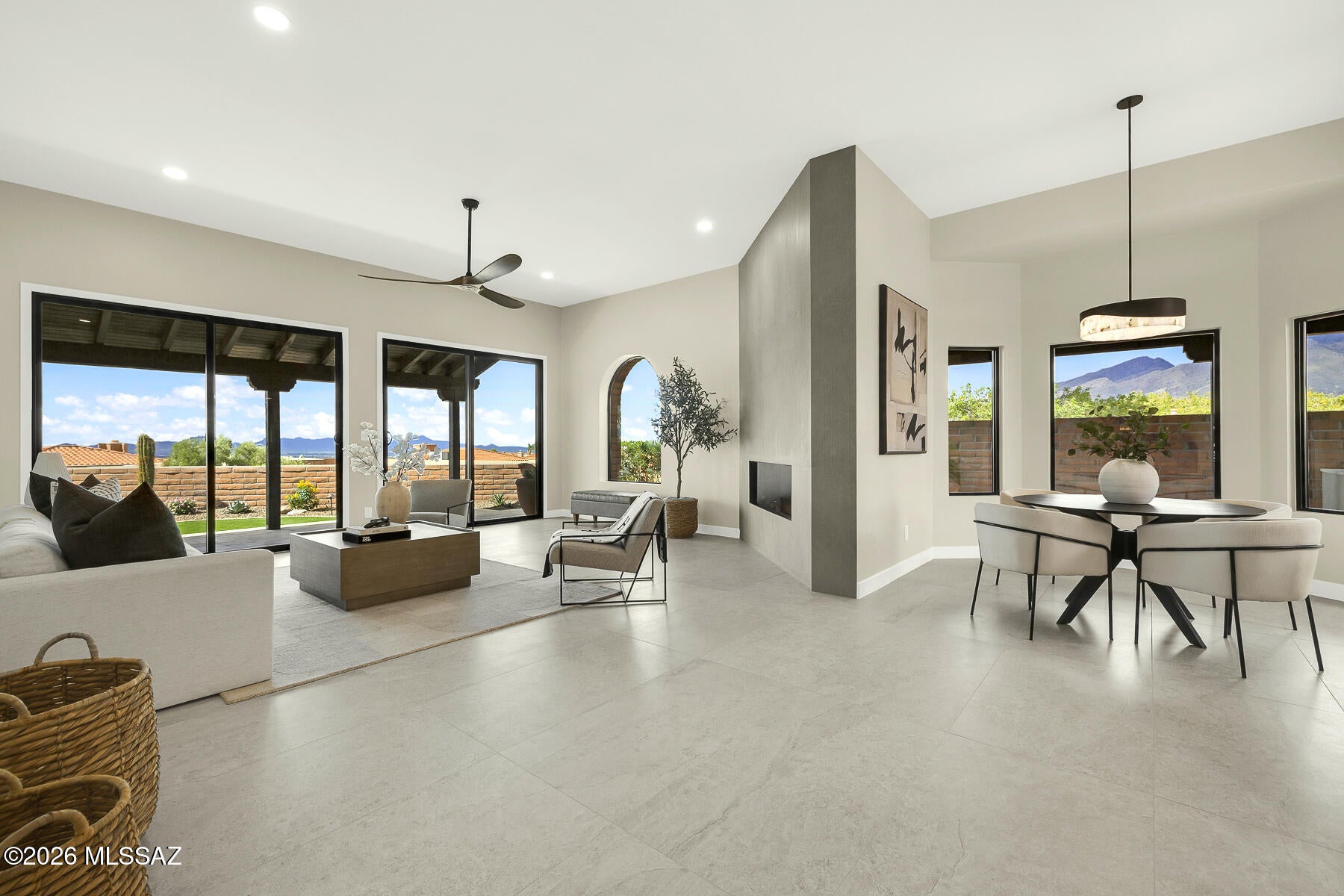 4571 N Arroyo Vacio