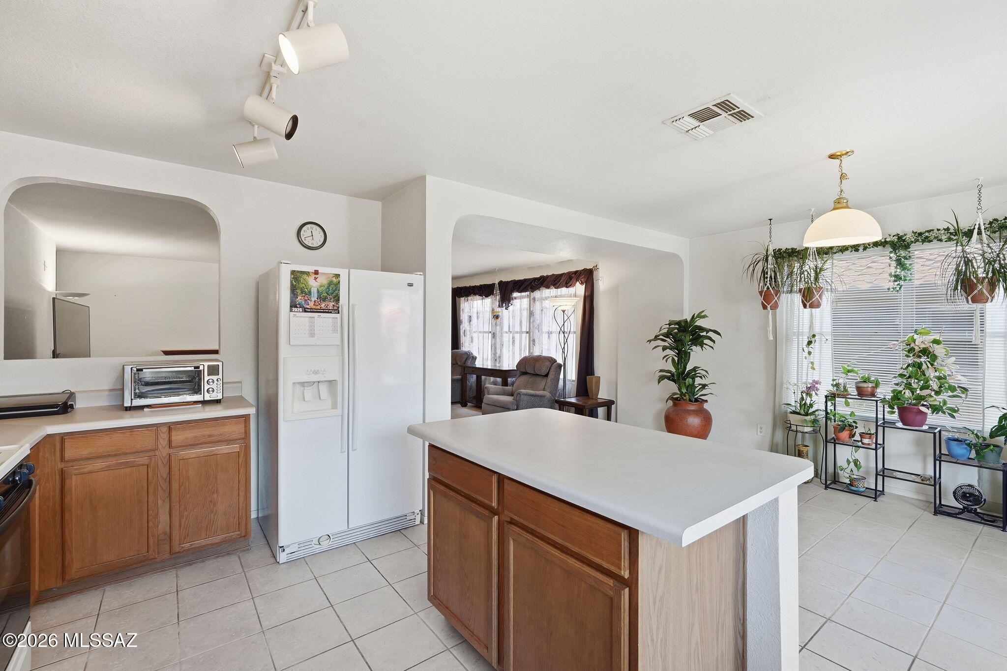 3927 W Rock Basin Lane