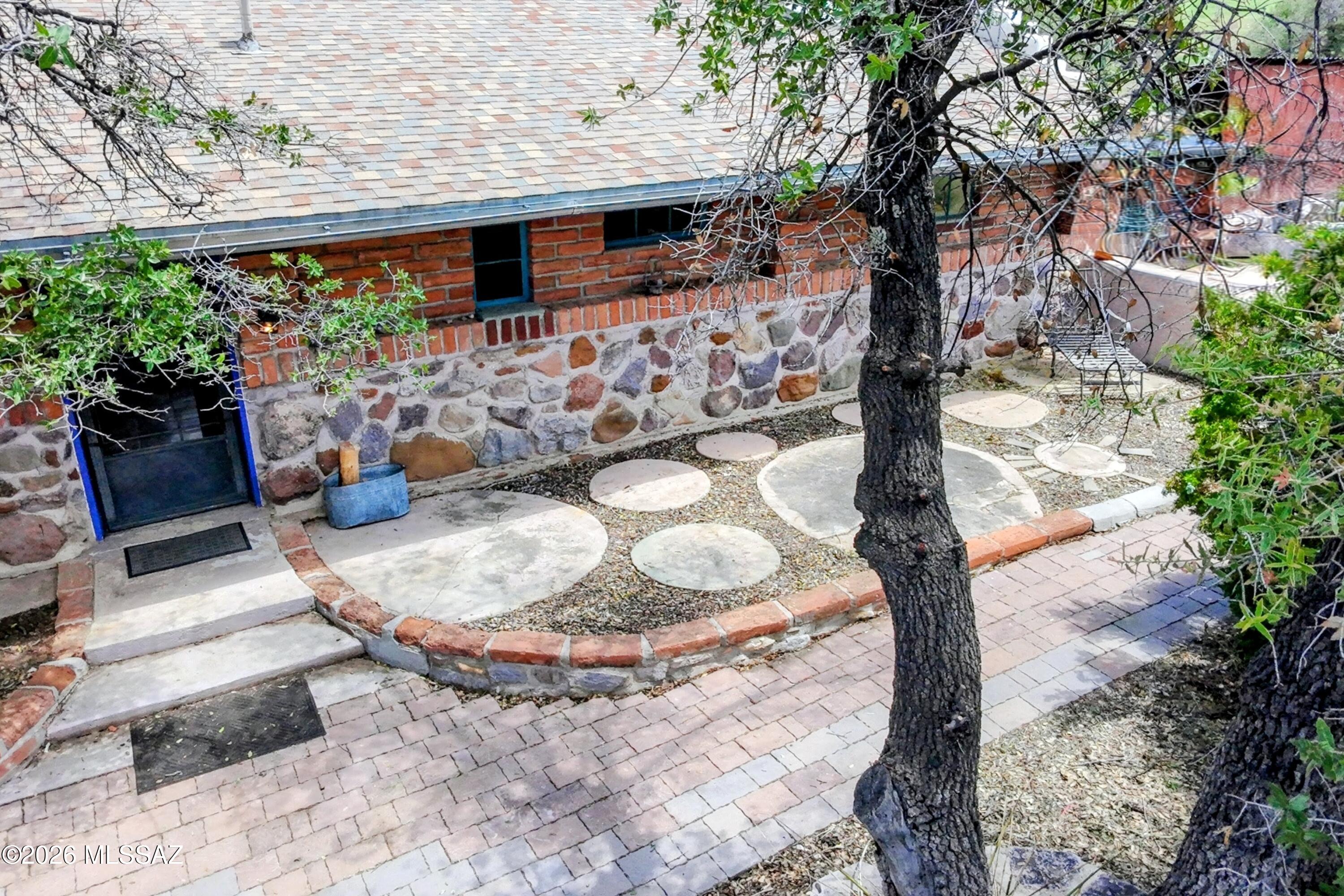33 Thunder Mountain Road