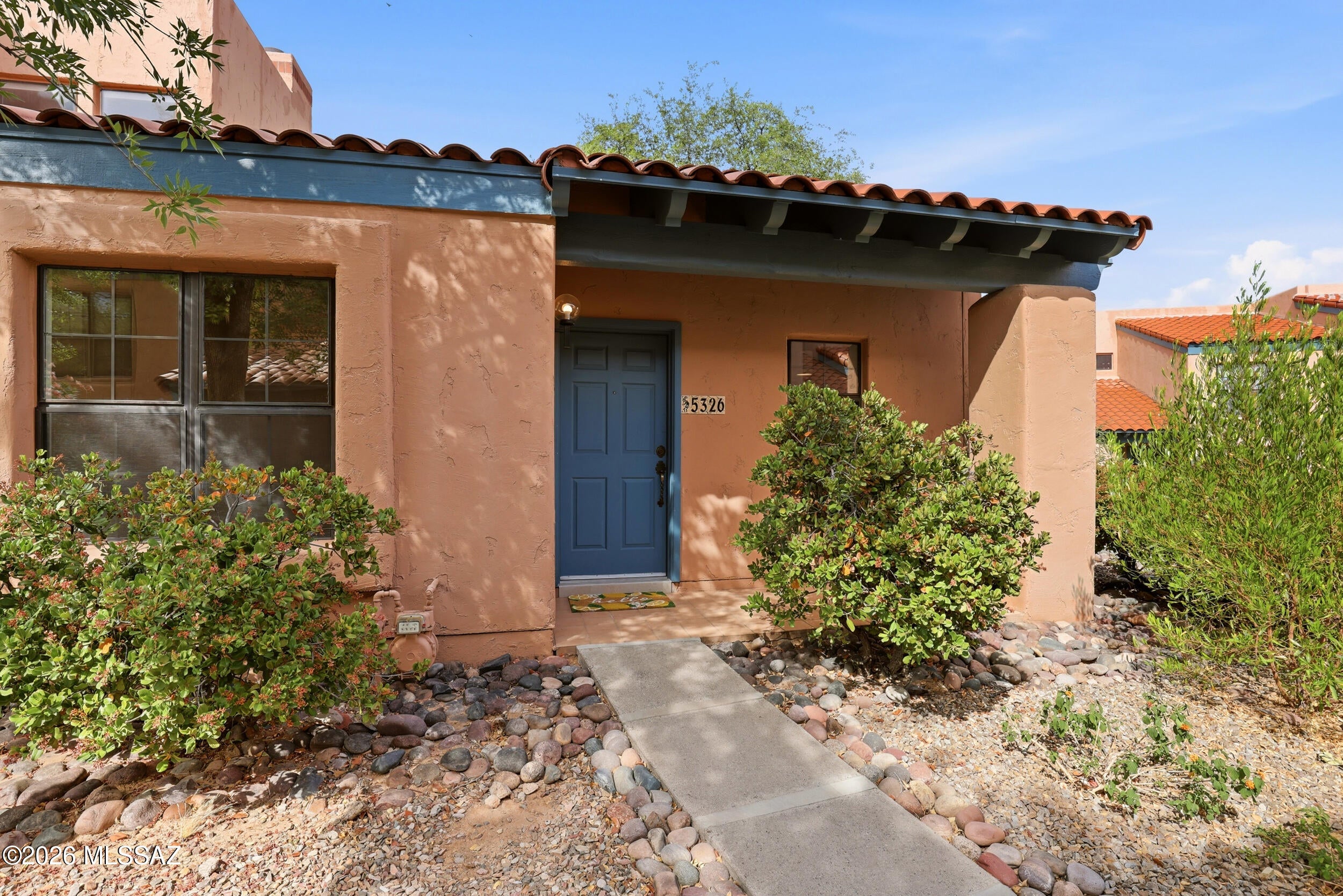 5326 N Paseo De La Terraza