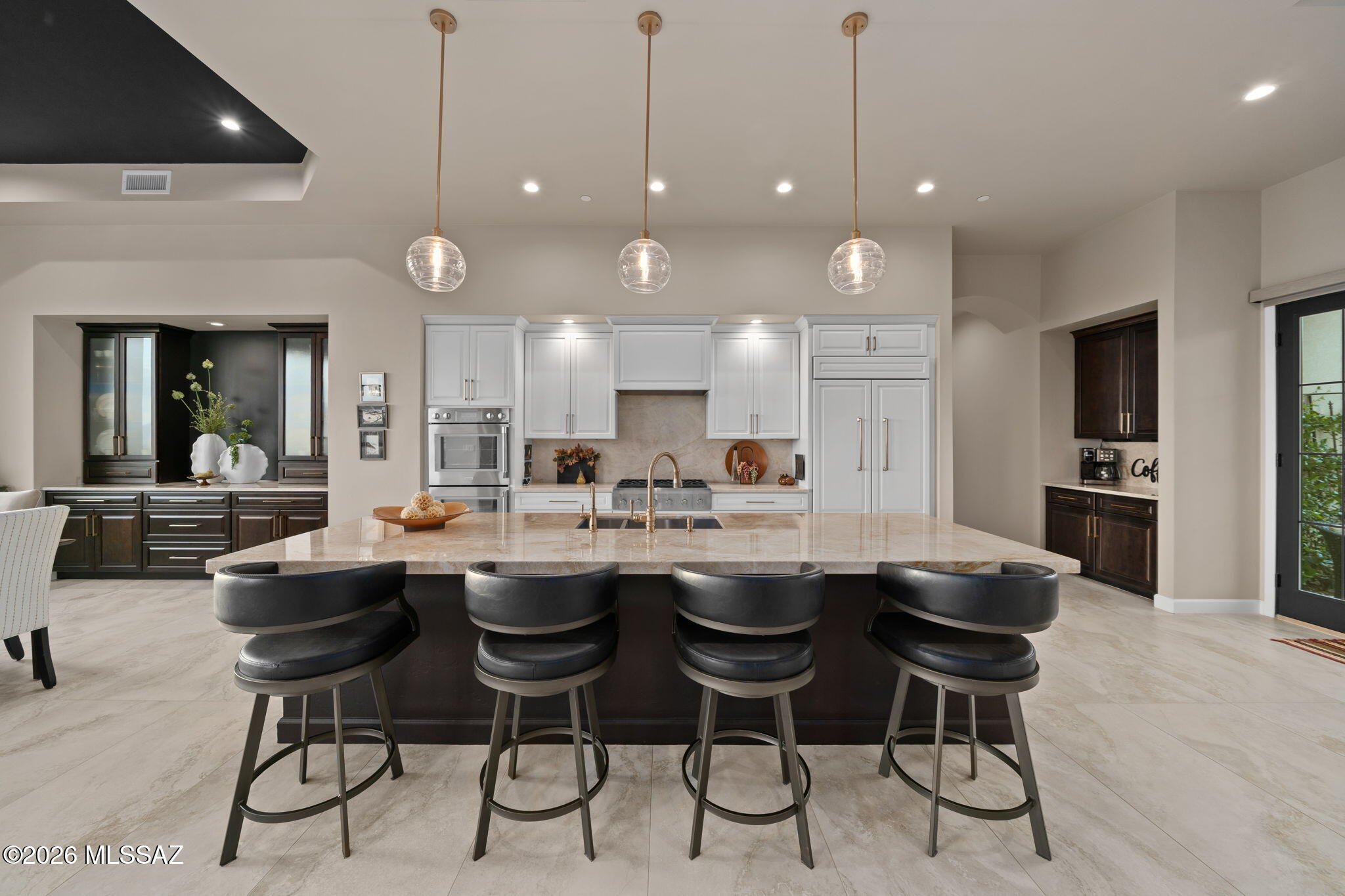 Pusch Ridge - Residential