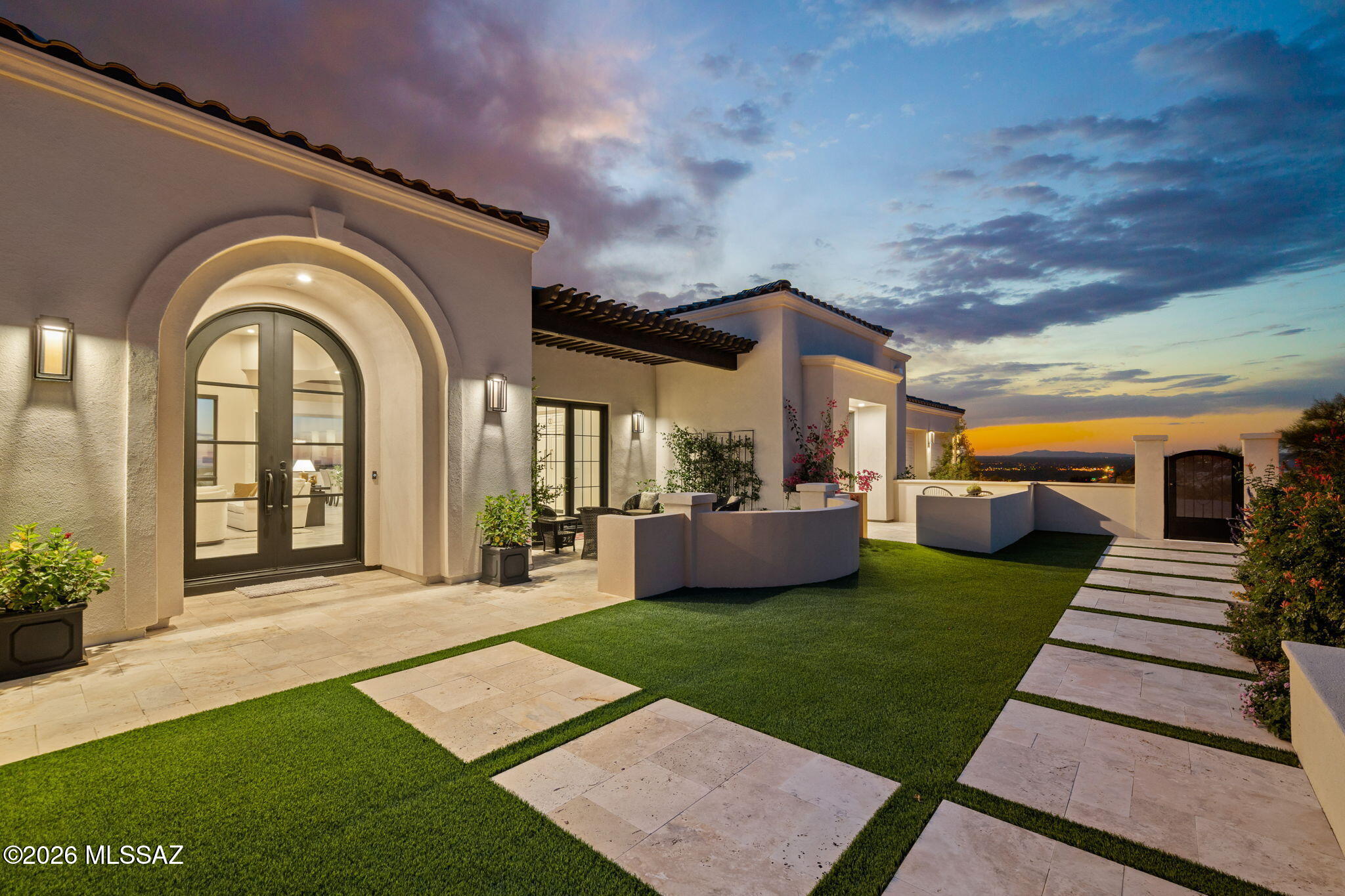 Pusch Ridge - Residential