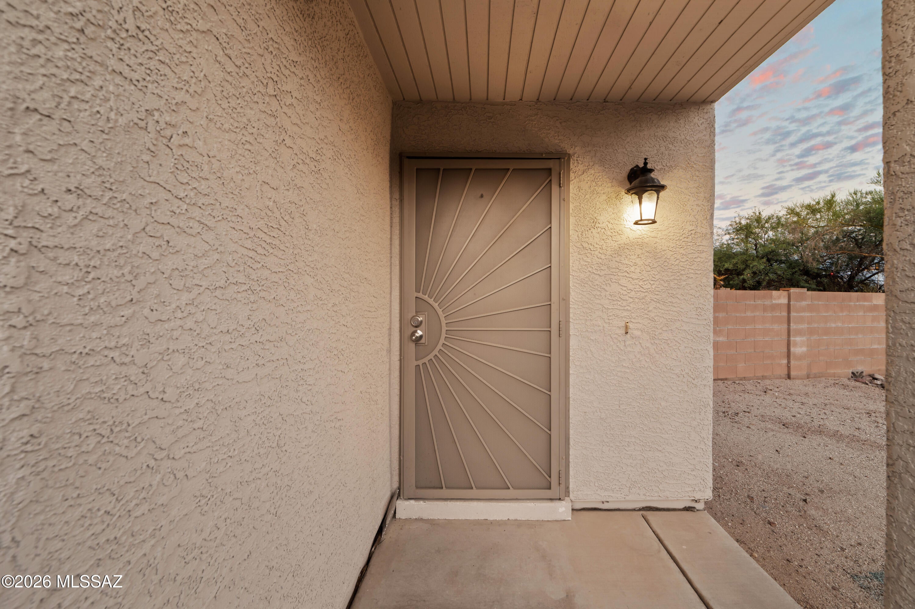 2966 W Country Meadow Drive