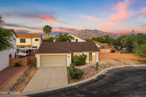 Photo of 2966 W Country Meadow Drive, Tucson, AZ 85742 (MLS # 22624447)