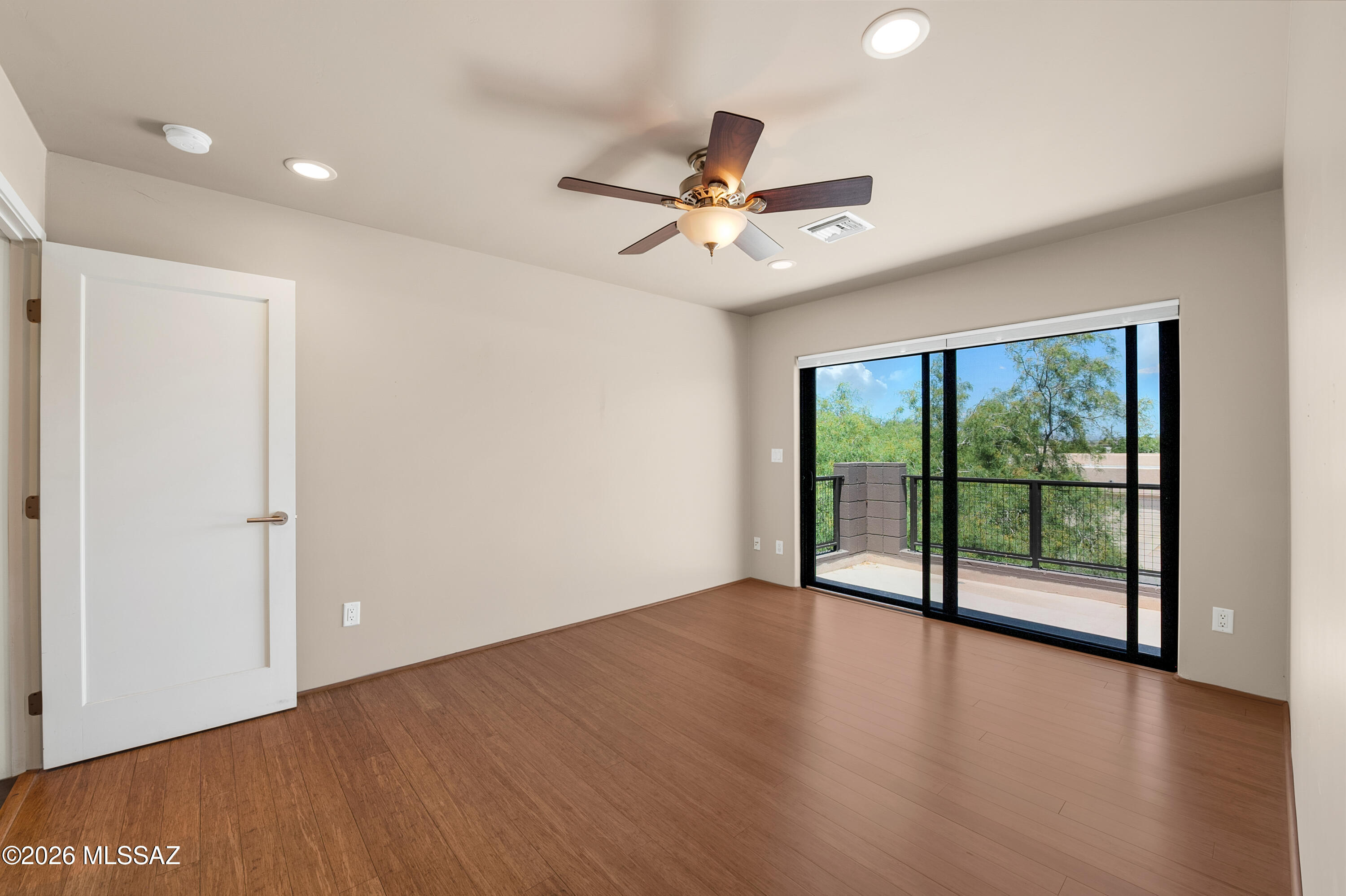 Catalina Poultry Acres NO 2 - Residential