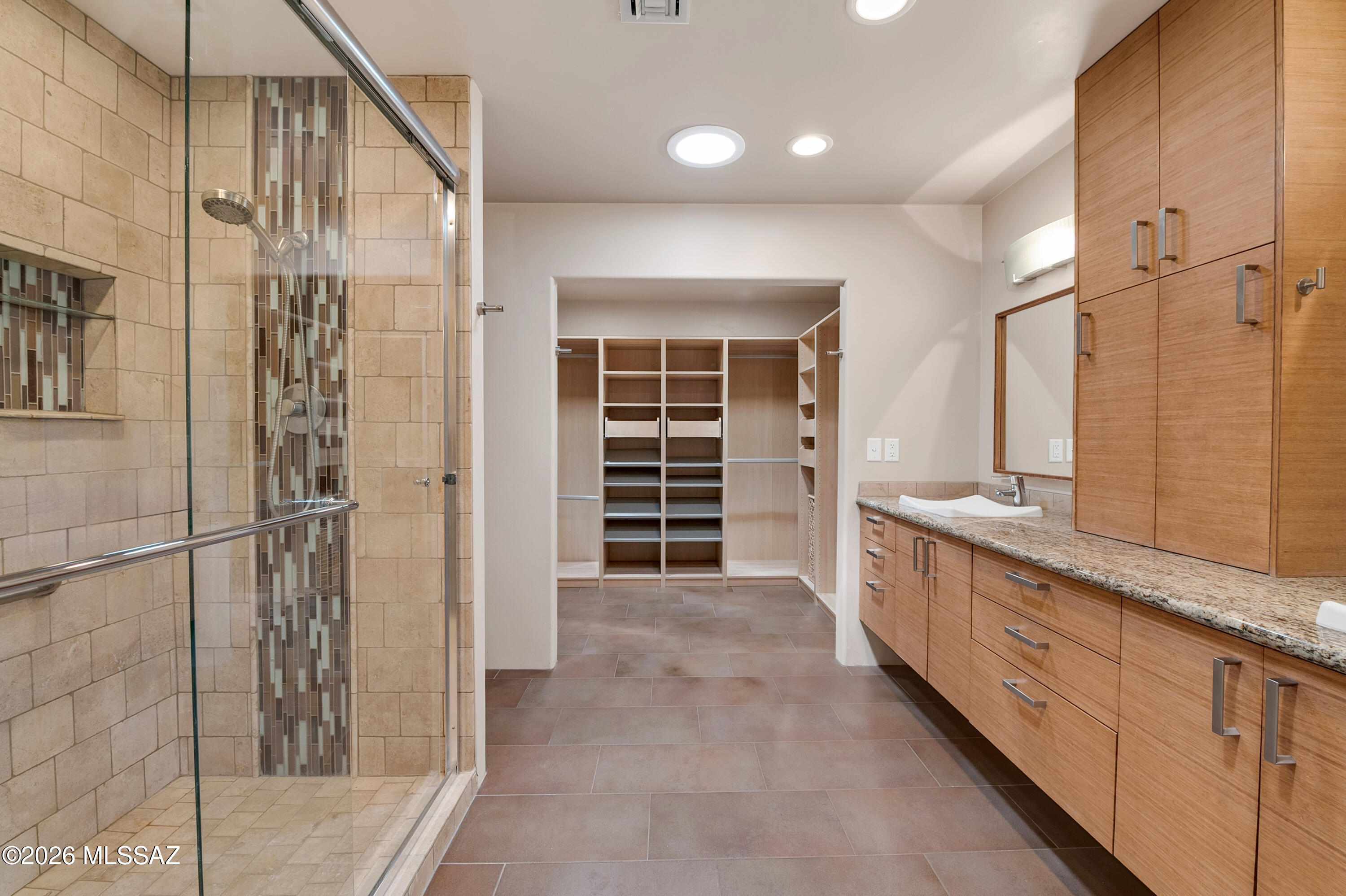 Catalina Poultry Acres NO 2 - Residential