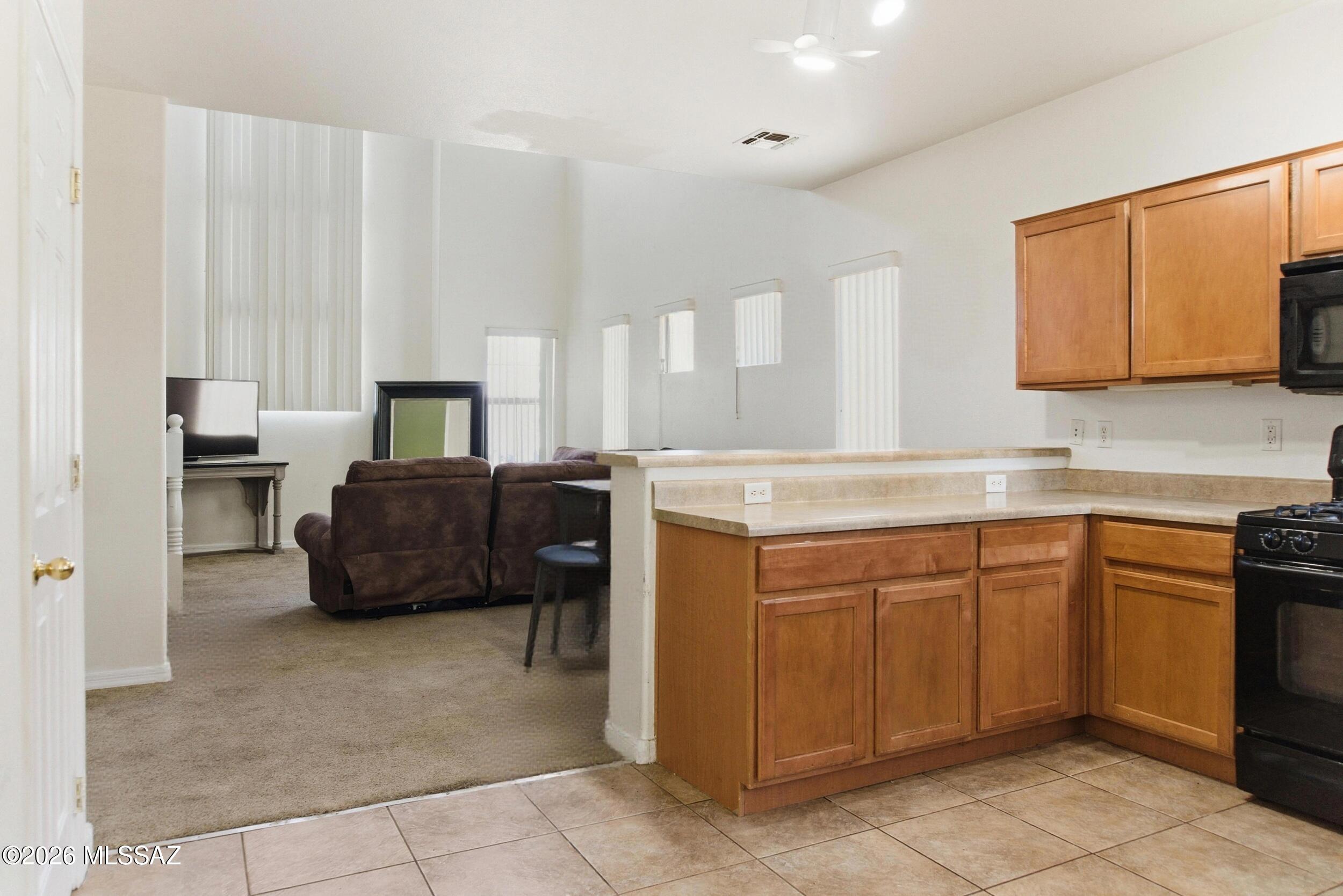 Presidio De Cancion (1-200) - Residential