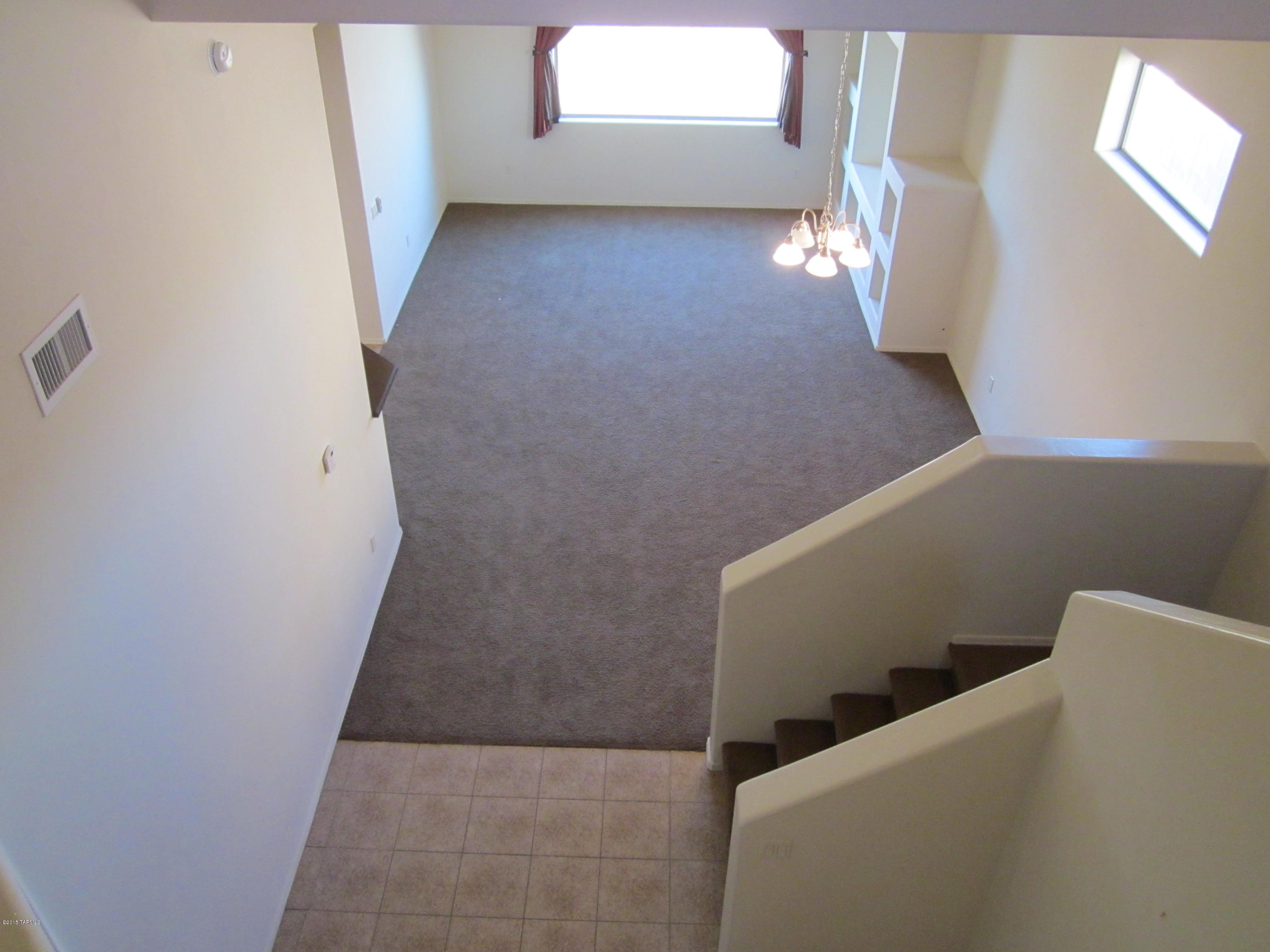 Rancho Del Lago (B37-38) - Residential Lease