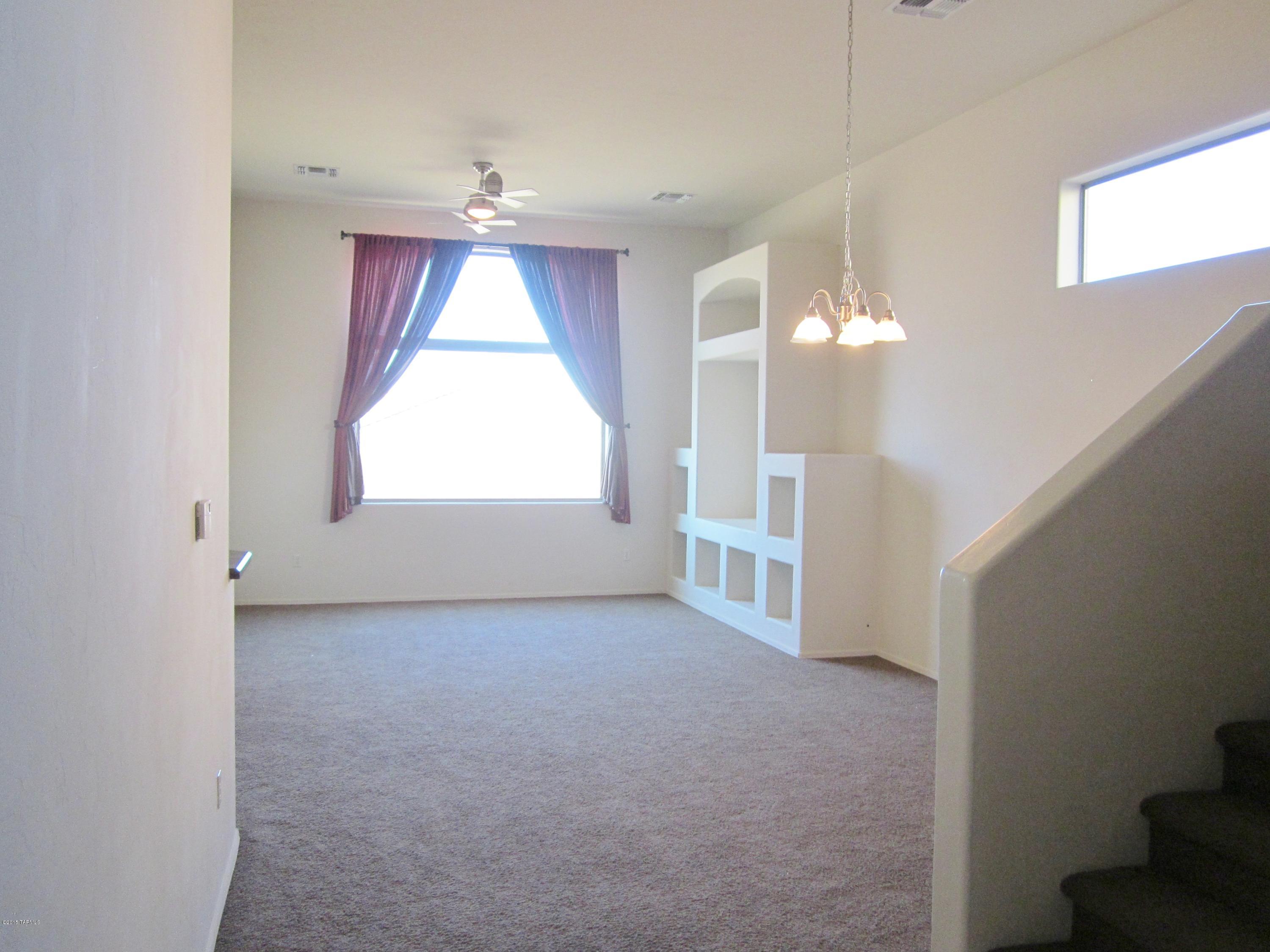 Rancho Del Lago (B37-38) - Residential Lease