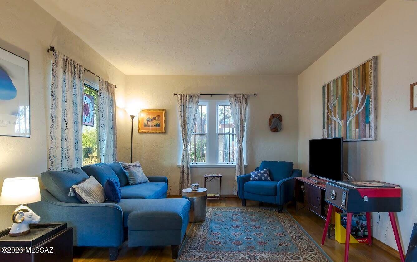 Jefferson Park - Residential