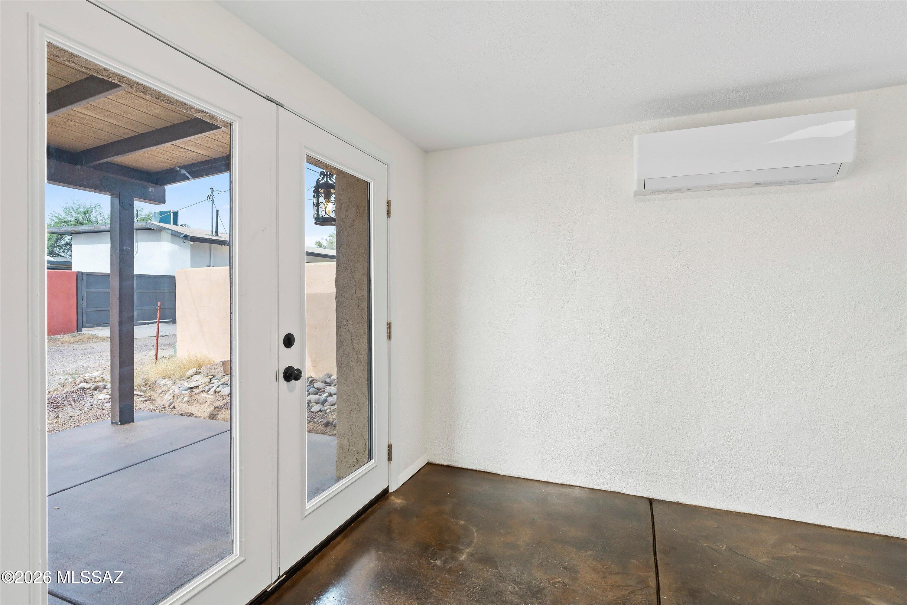 Jefferson Park - Residential