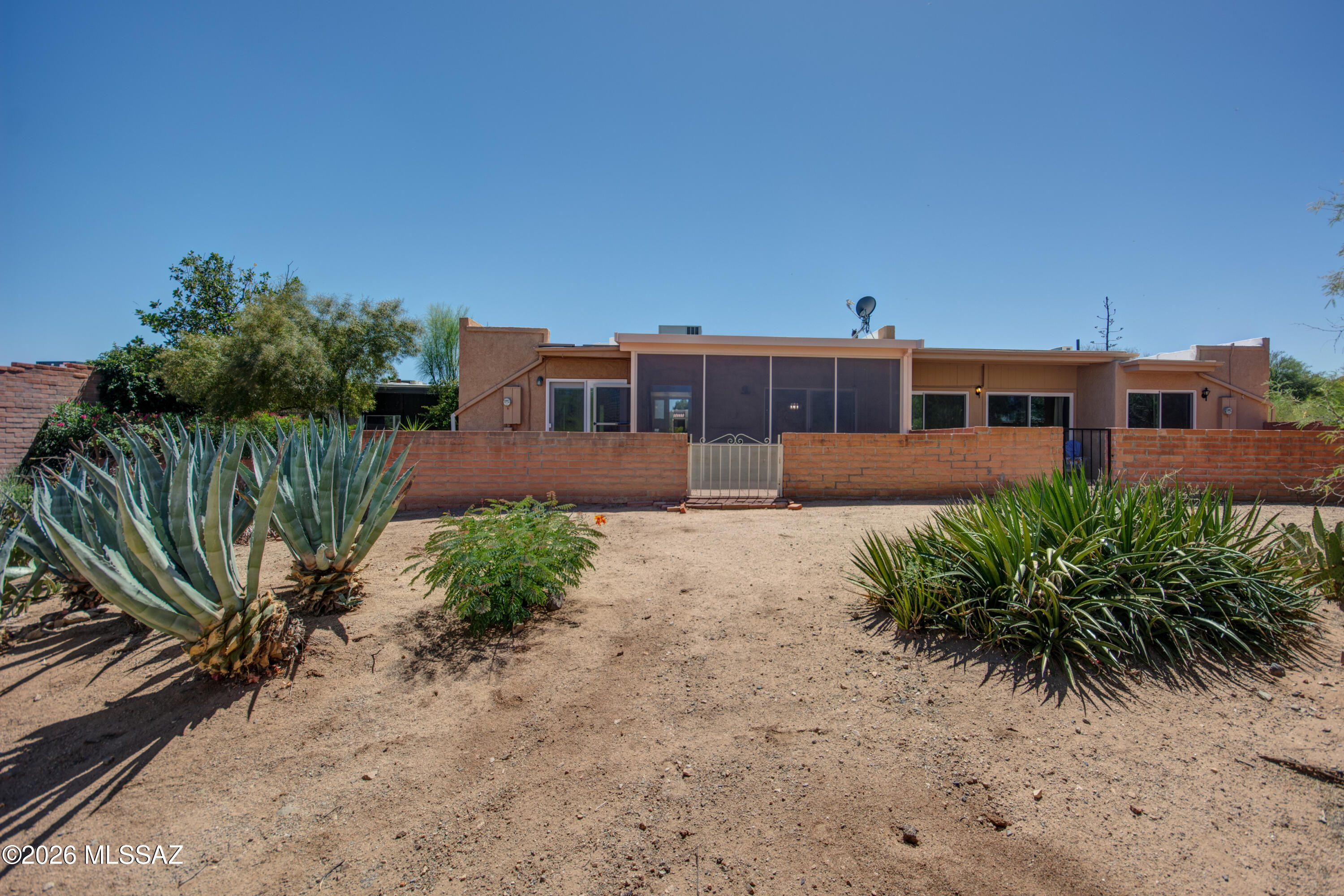 Colonia De Los Alamos (BK1-45) - Residential