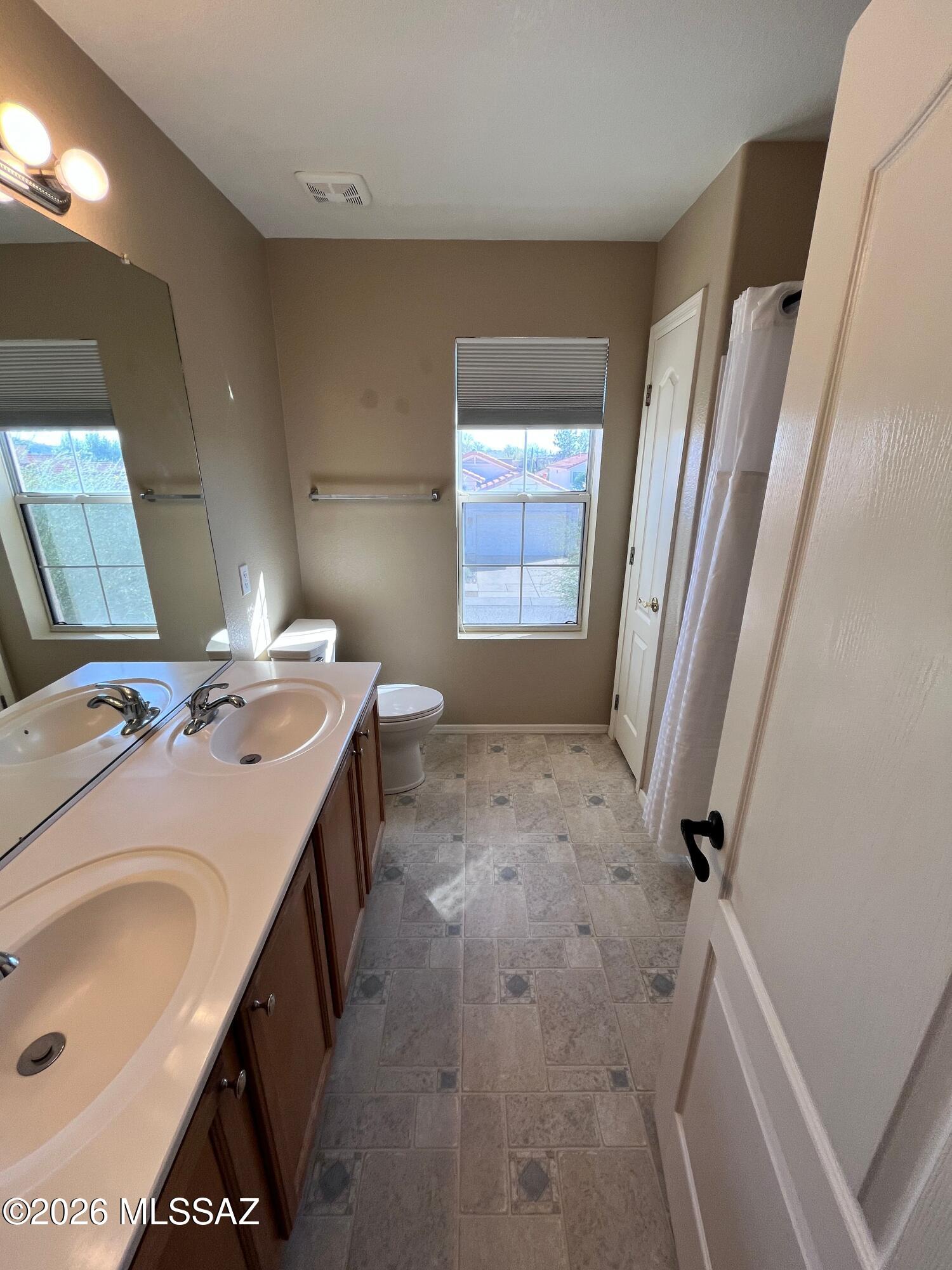 Encanto Canyon II (1-67) - Residential Lease