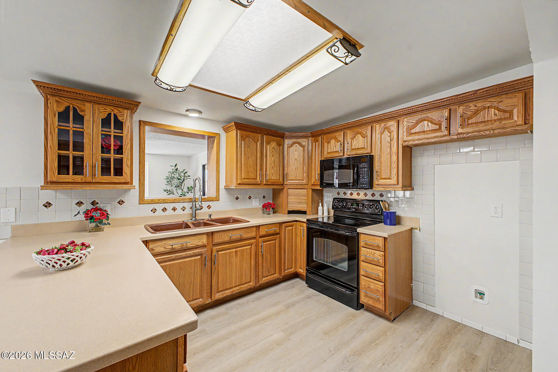 Essex Gardens East (1-44) - Residential