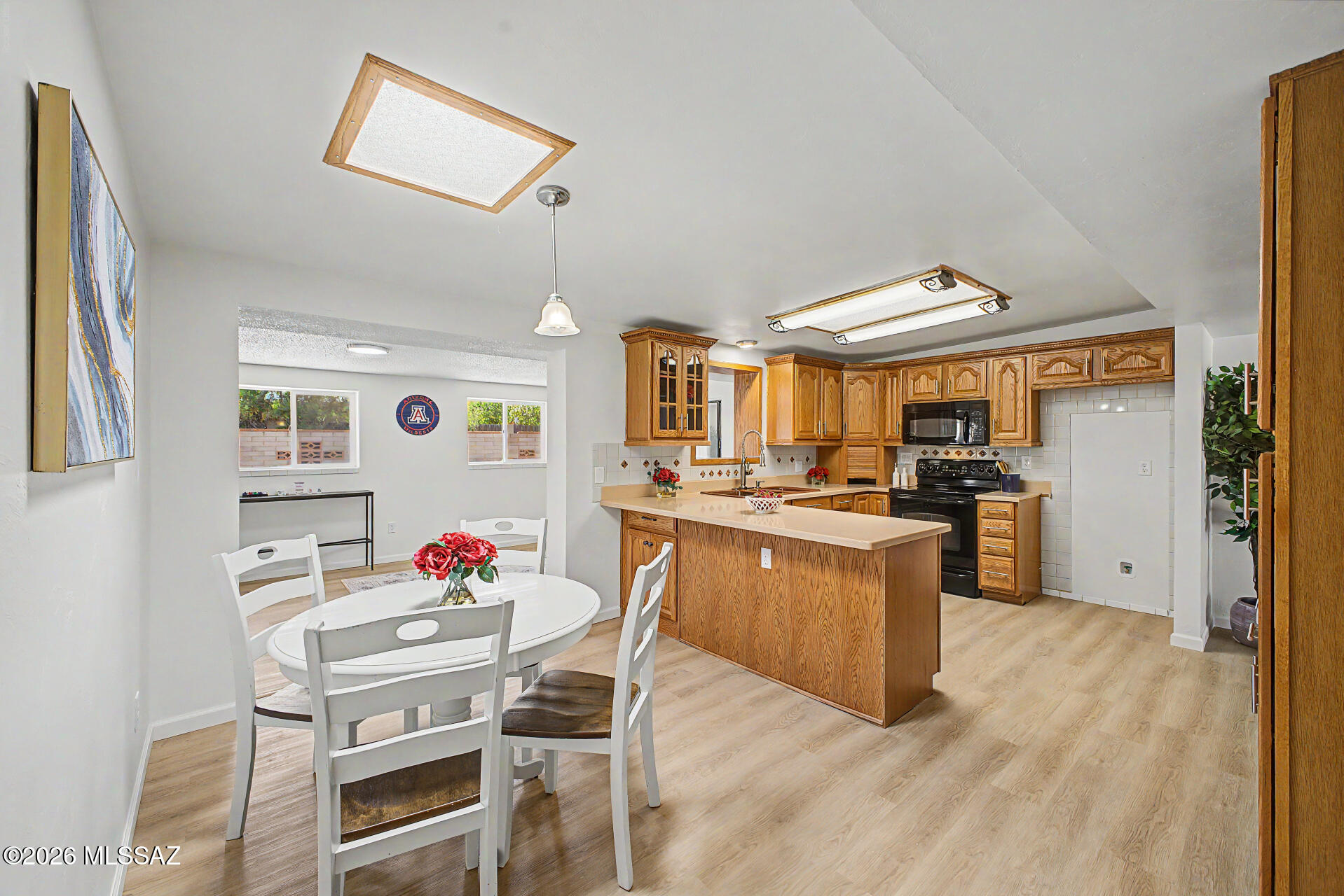 Essex Gardens East (1-44) - Residential