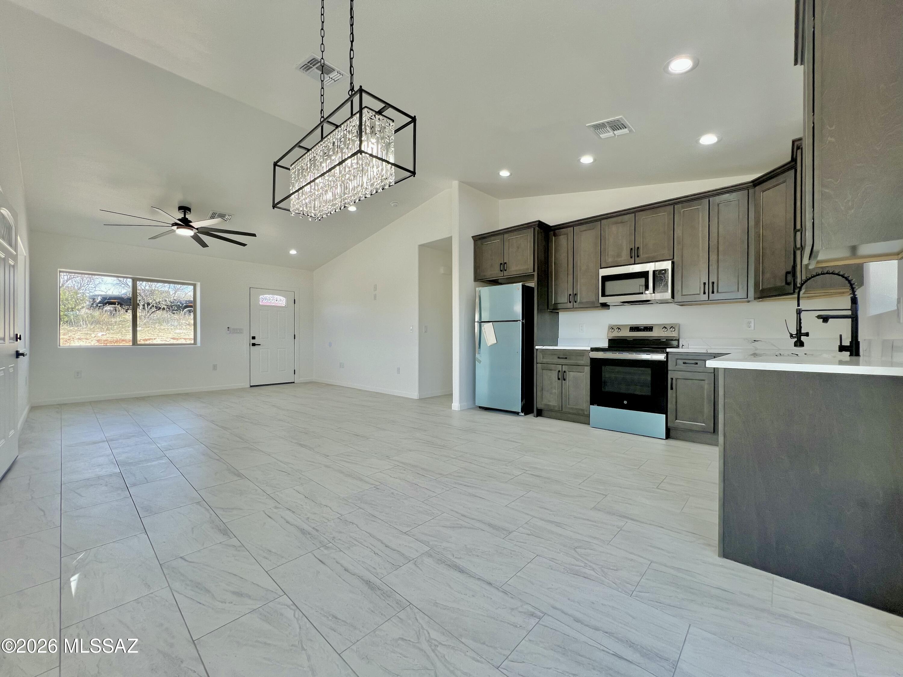 Rio Rico Ranchettes 12 - Residential