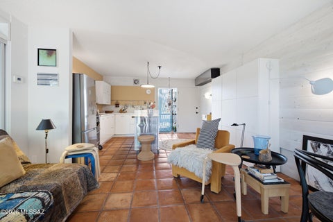 Photo of 2 W Greenock Drive #2D, Tucson, AZ 85737 (MLS # 22622942)