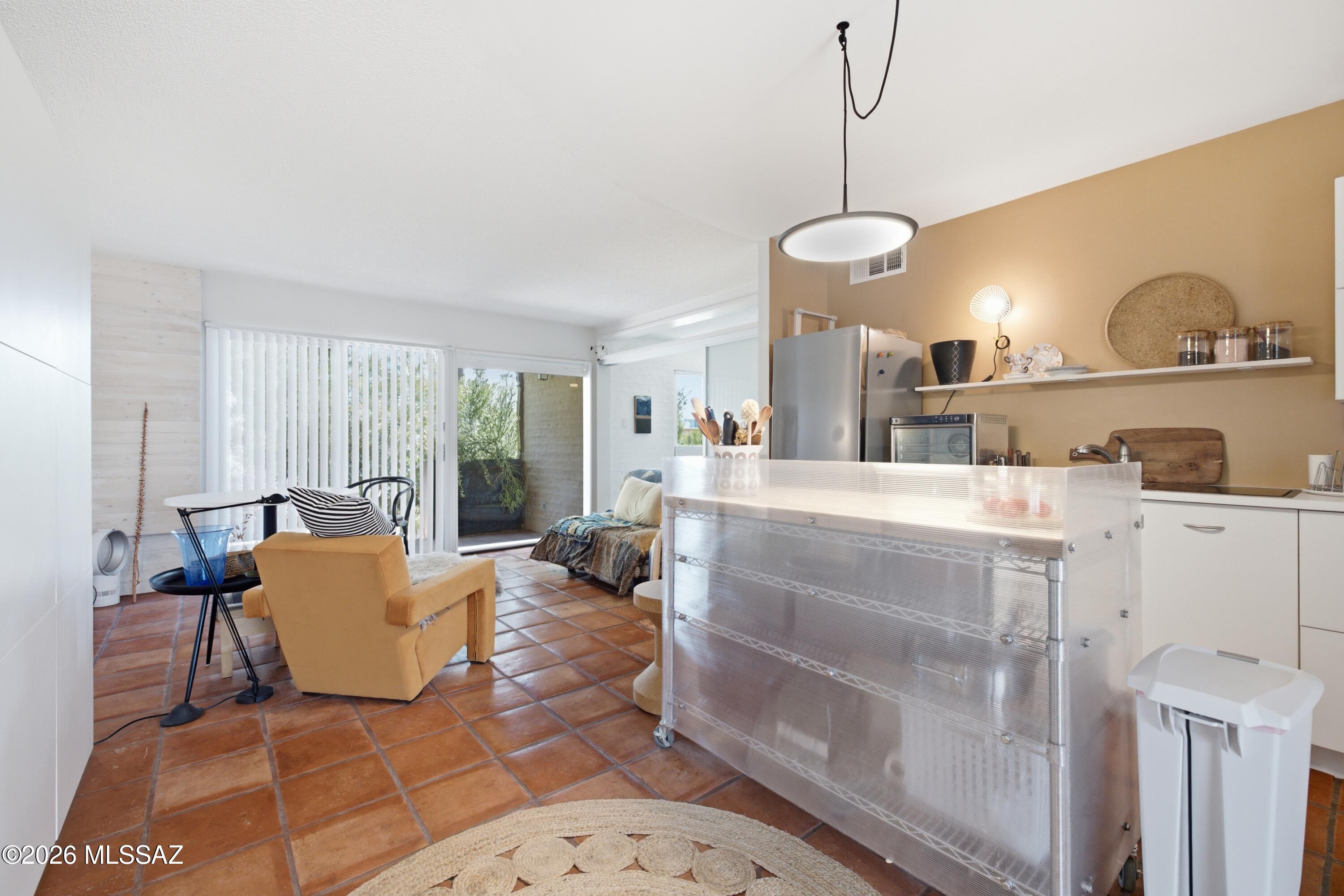 2 W Greenock Drive 2D