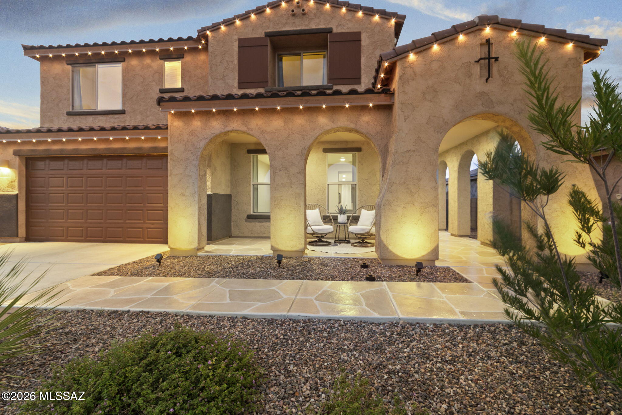 1121 E Silver Ray Drive