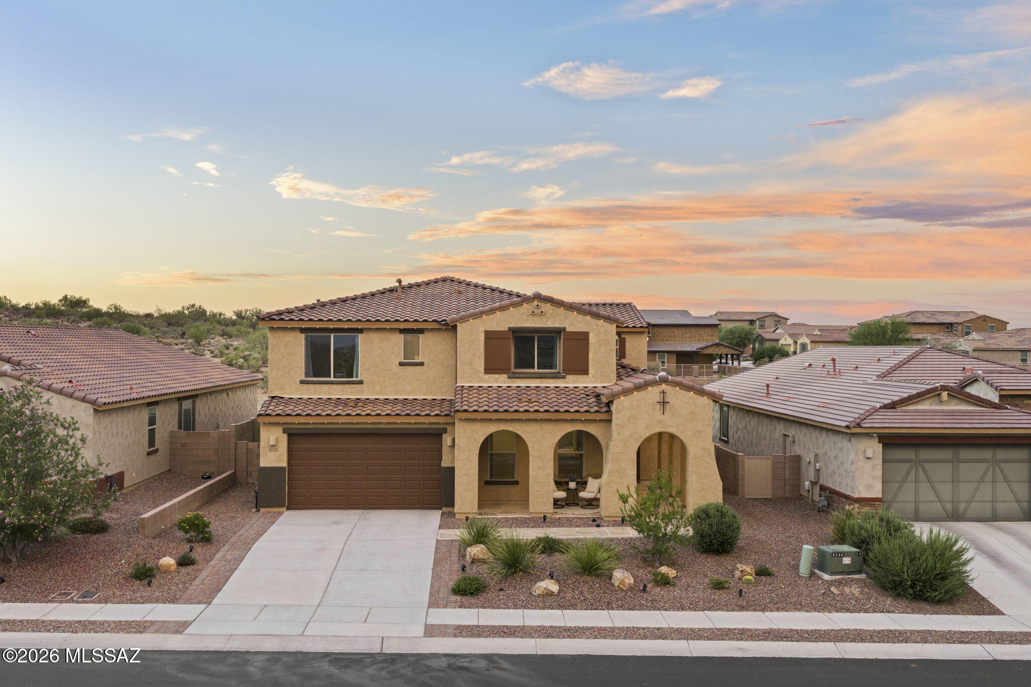1121 E Silver Ray Drive