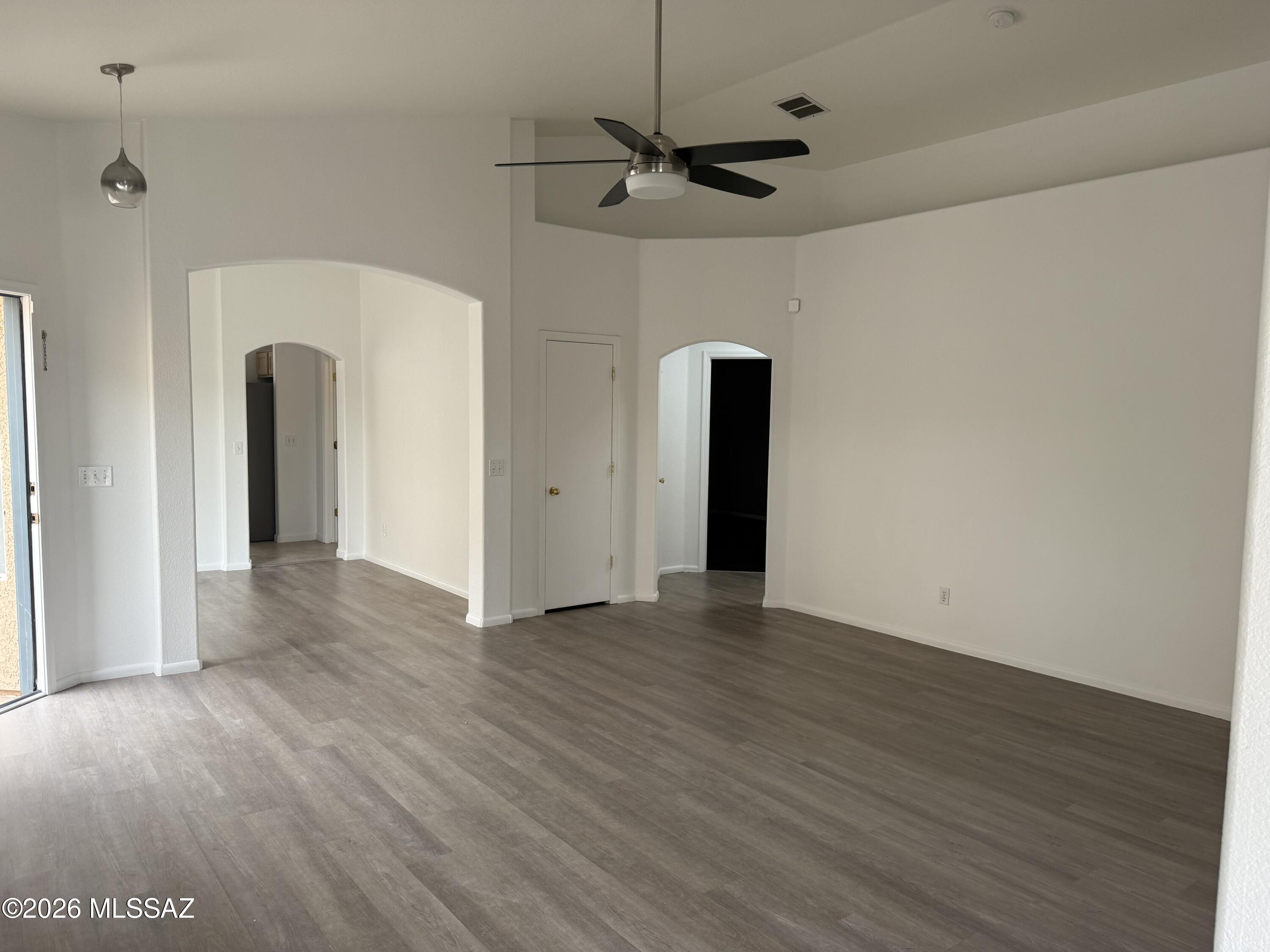 9435 N Painted Sky Drive