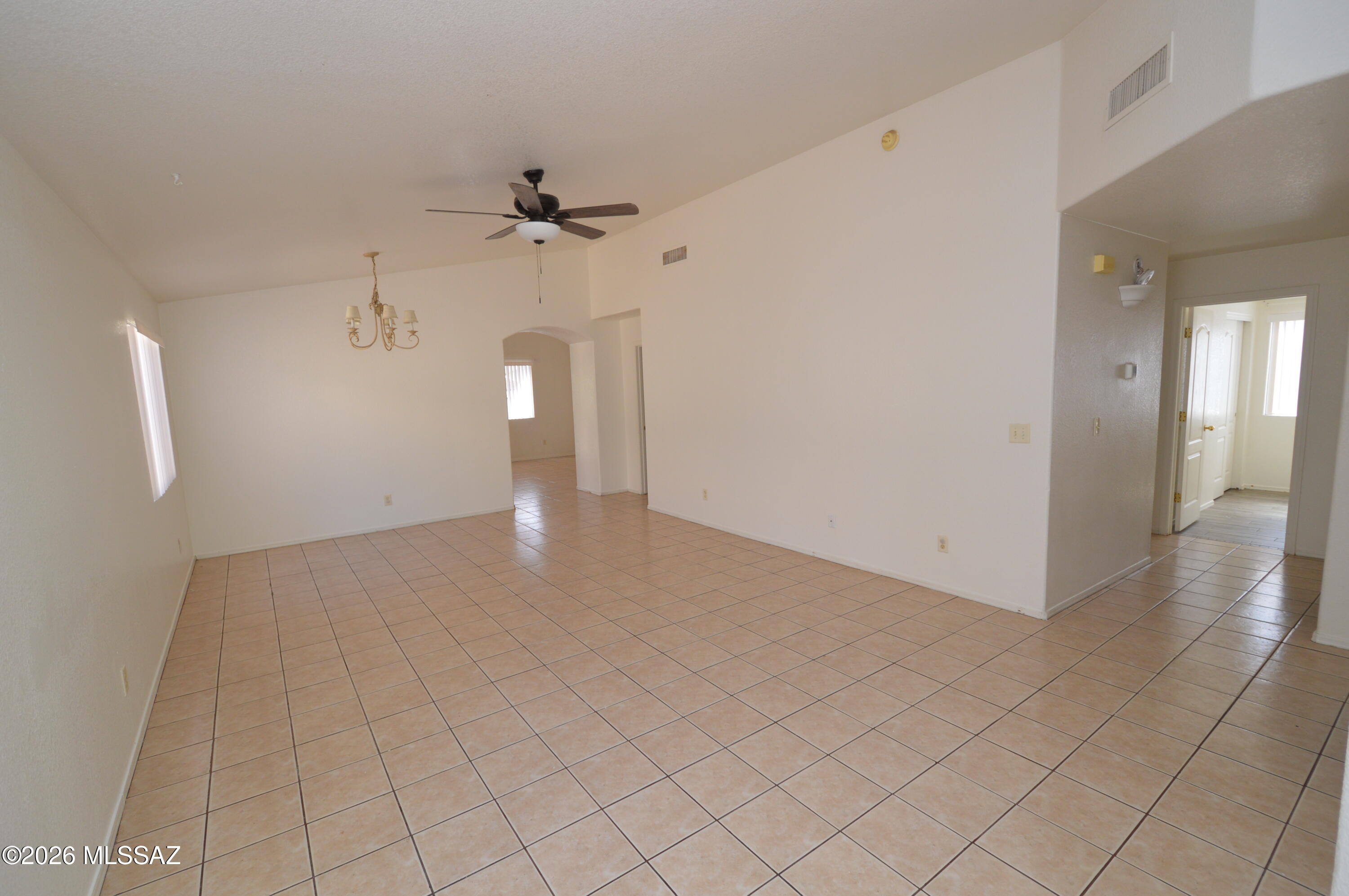 Casa Del Rio (1-74) - Residential Lease
